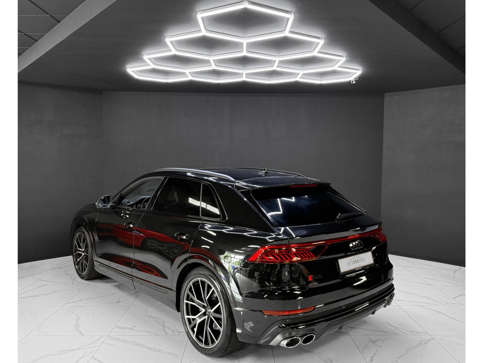 Audi SQ8 4.0 TFSI / MATRIX / B&O / PANO / HEAD-UP / 360° (2023) - Photo 3