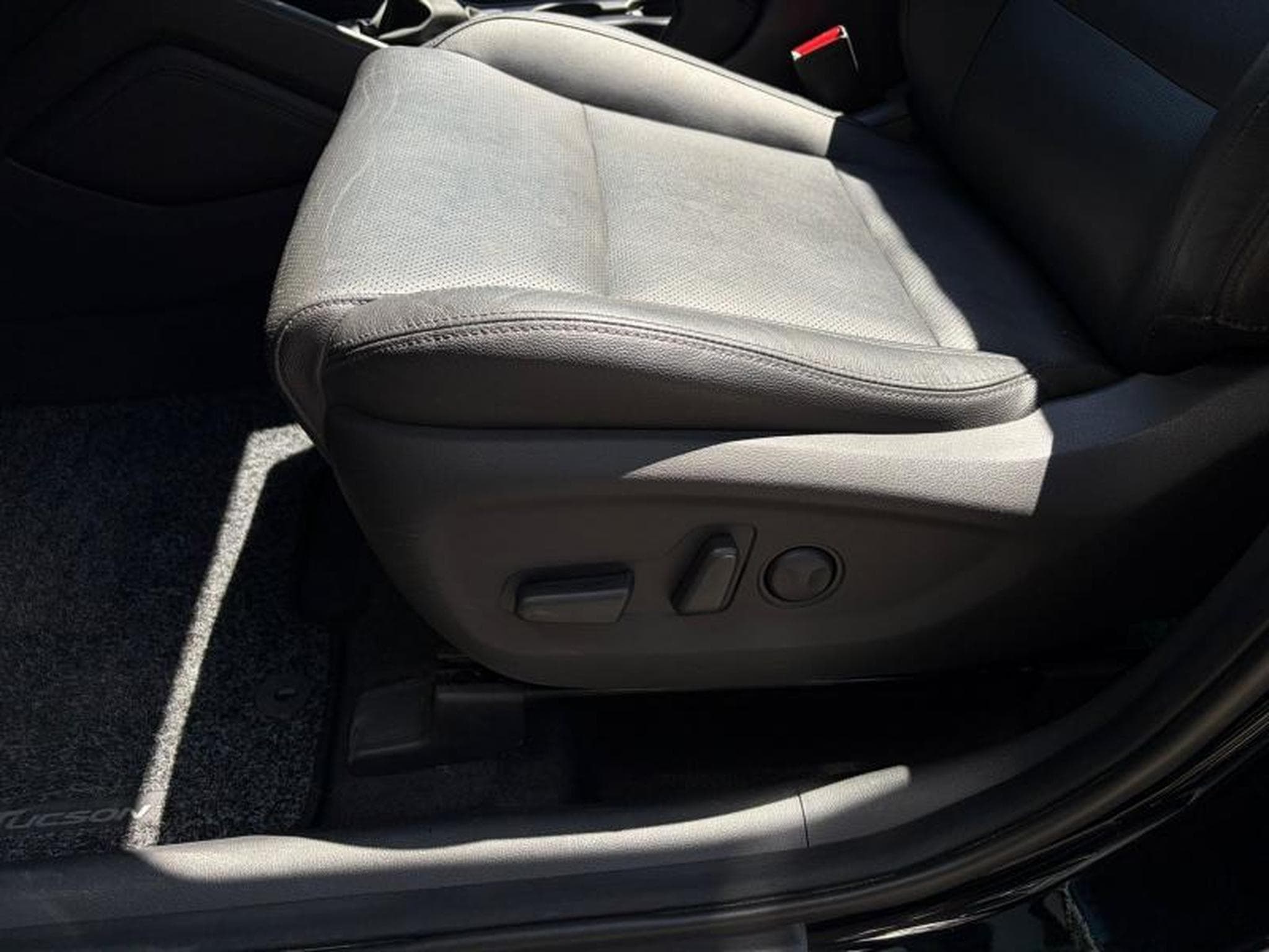 Hyundai Tucson 1.7 CRDI (2016) - Foto 10