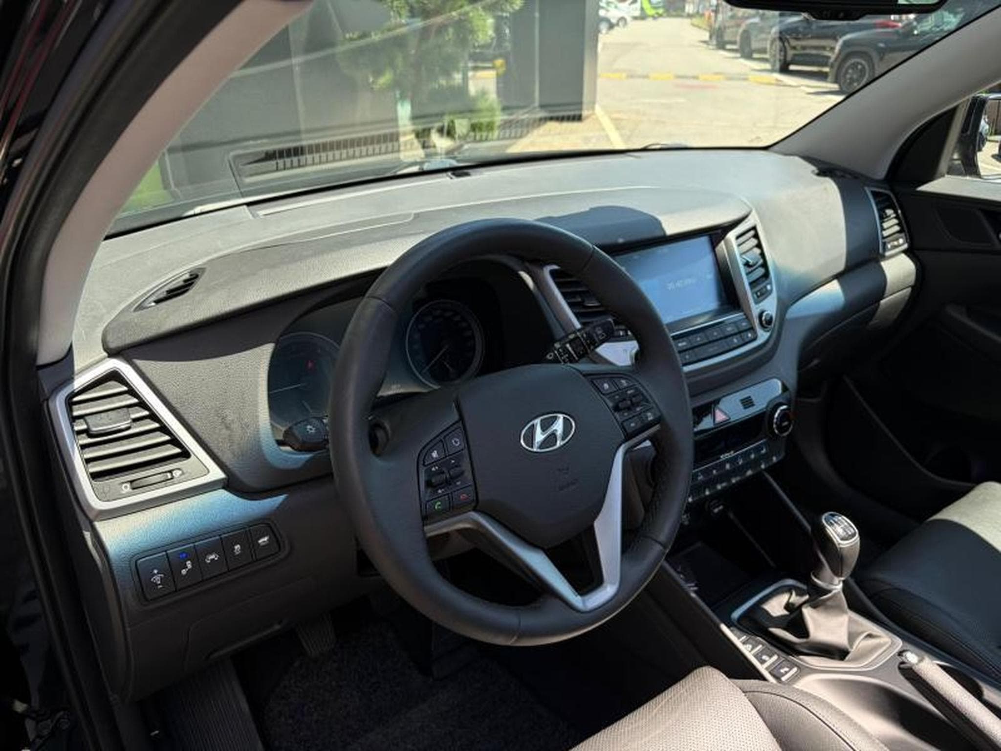 Hyundai Tucson 1.7 CRDI (2016) - Foto 6