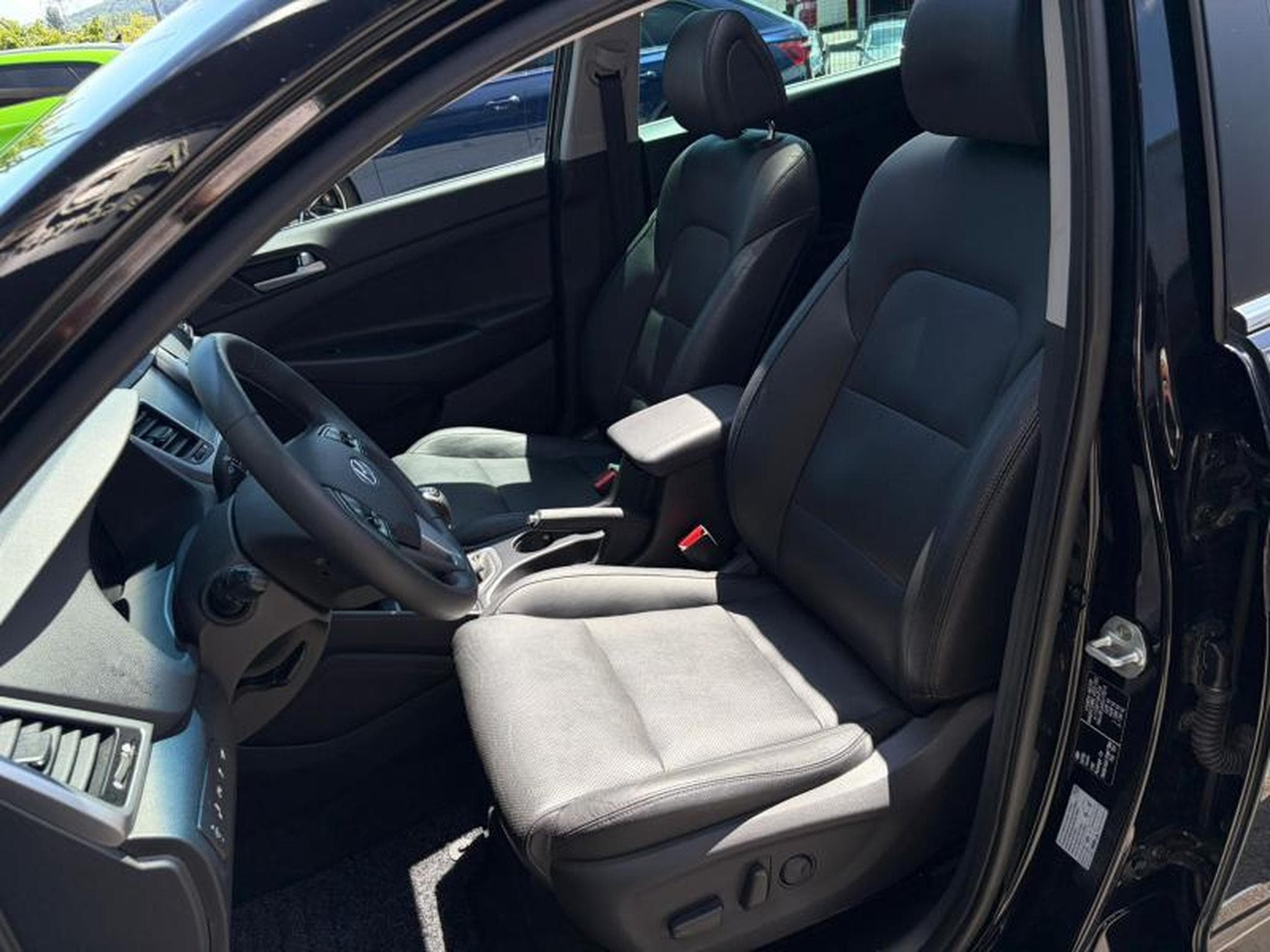 Hyundai Tucson 1.7 CRDI (2016) - Foto 8