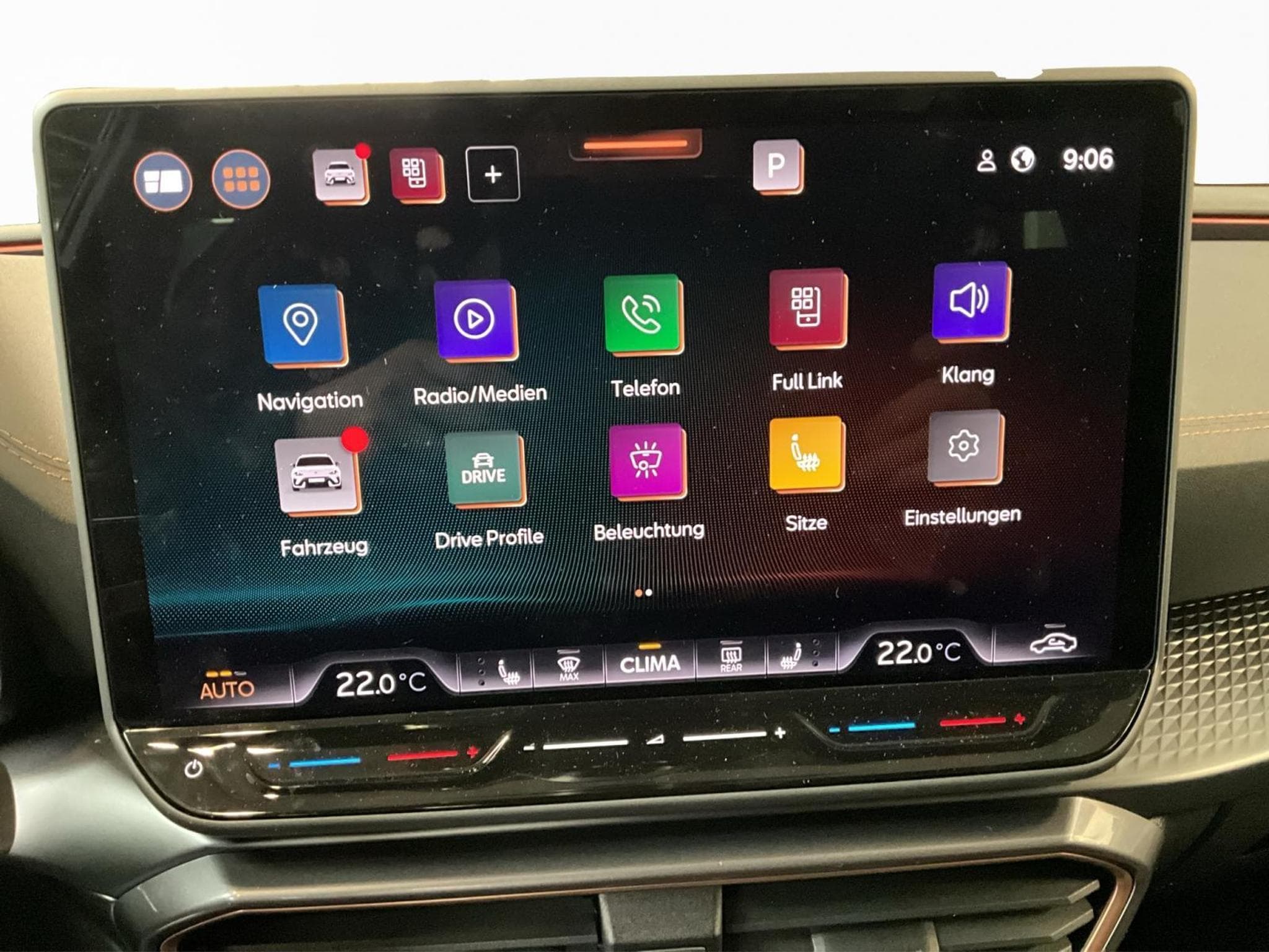 Cupra Leon Sportstourer+TDI+DSG+Sennheiser+Pure-Perf.+Dynamic-Design (2025) - Photo 16