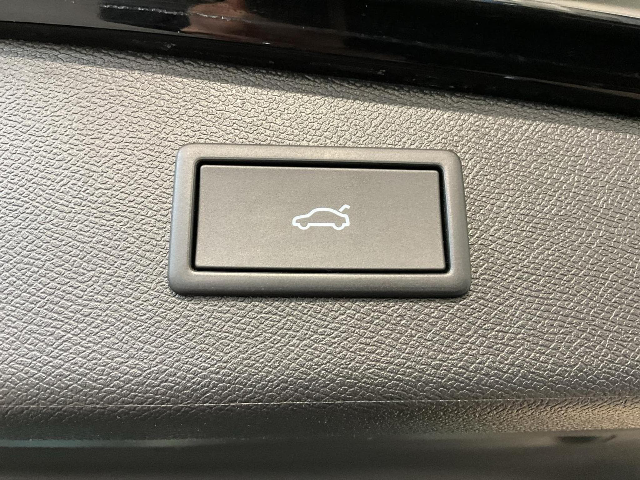 Cupra Leon Sportstourer+TDI+DSG+Sennheiser+Pure-Perf.+Dynamic-Design (2025) - Photo 21