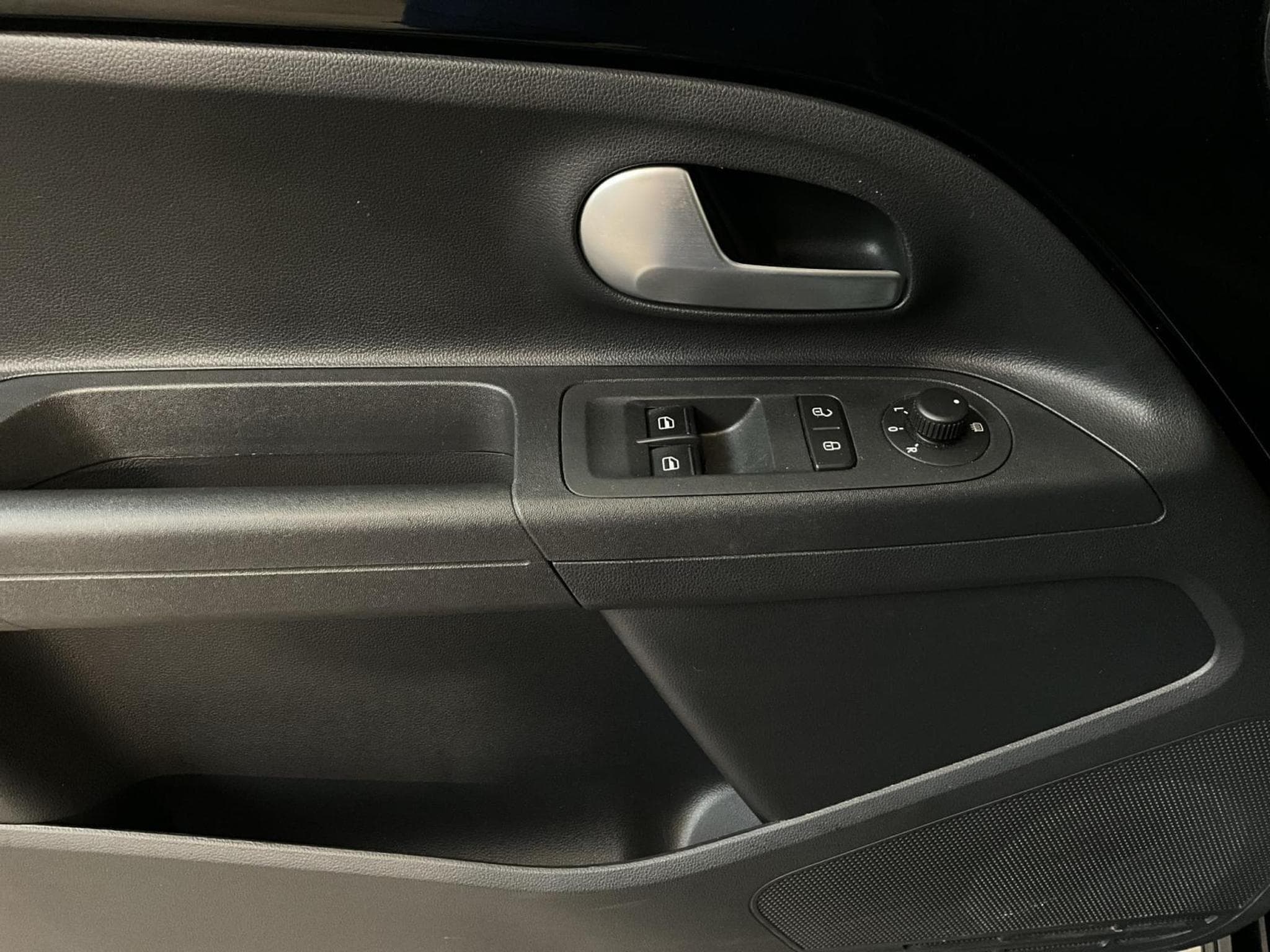 VW UP 32kWh+Move+P.Design+P.Ass+Digi+ (2021) - Photo 10