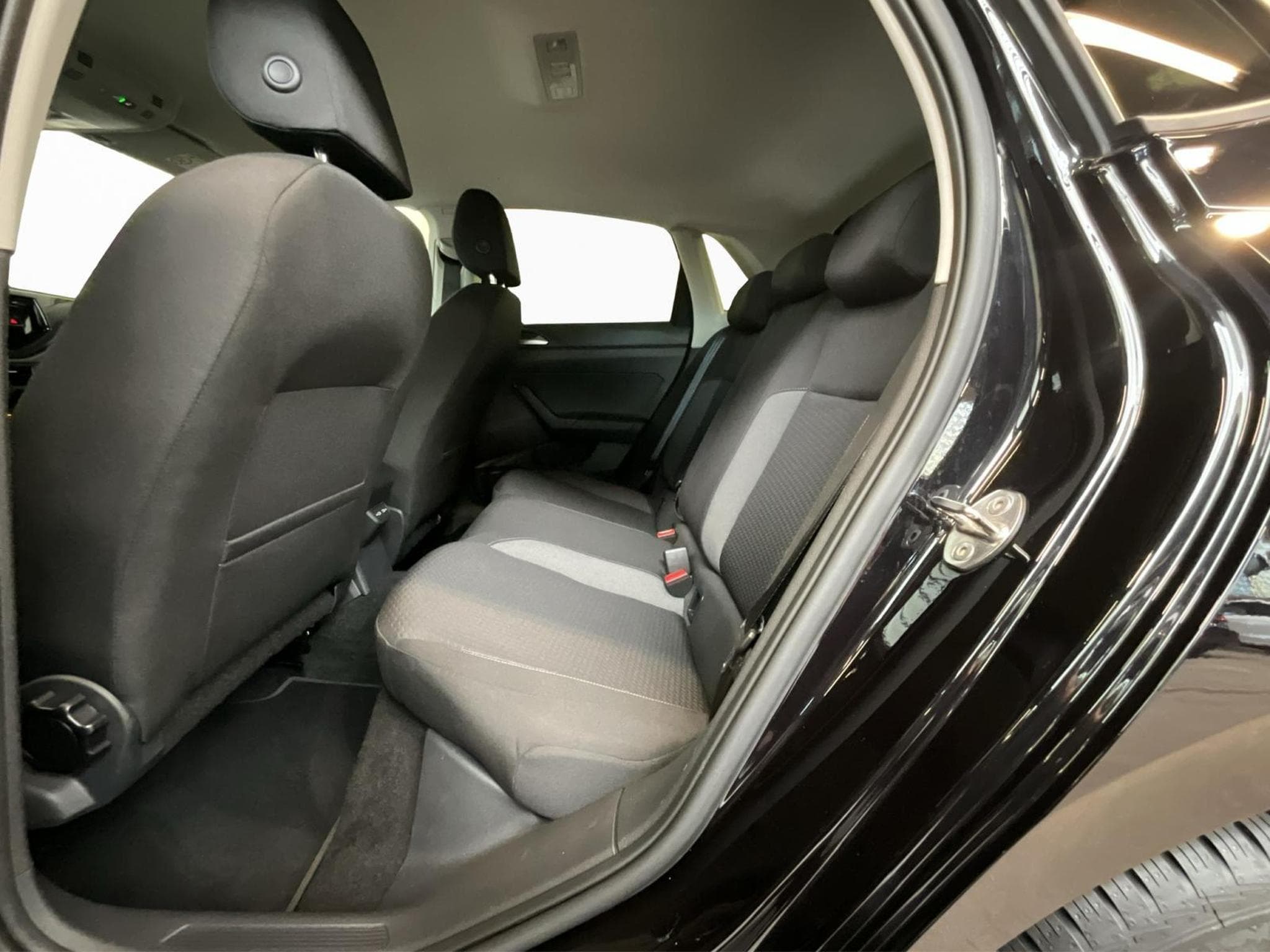 VW Polo Life+BVM+Park&Comf.+IQ-Drive (2025) - Photo 17