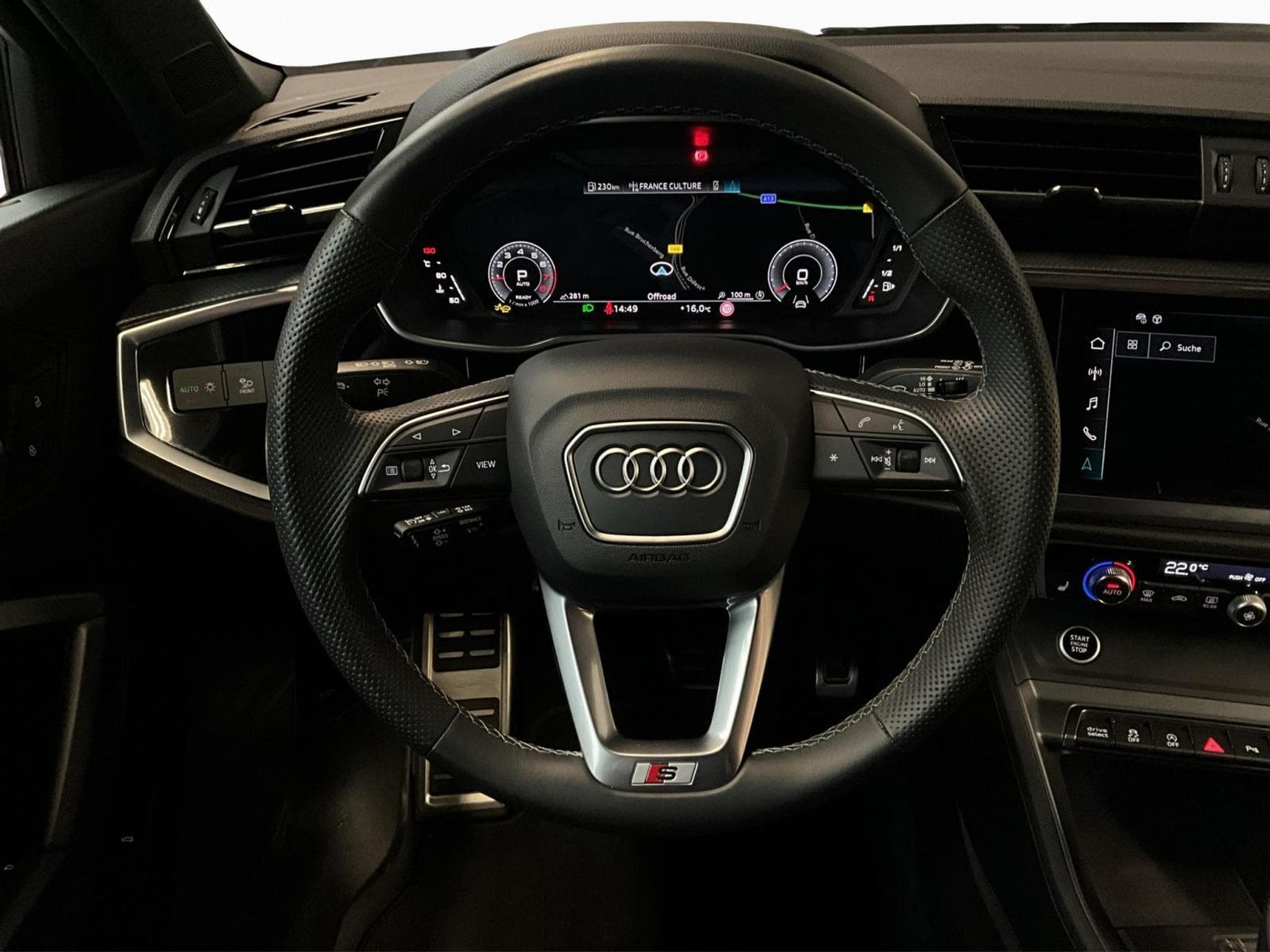 Audi Q3 SB+S-Line+35TFSI+S-Tronic+P.Premium (2025) - Photo 12