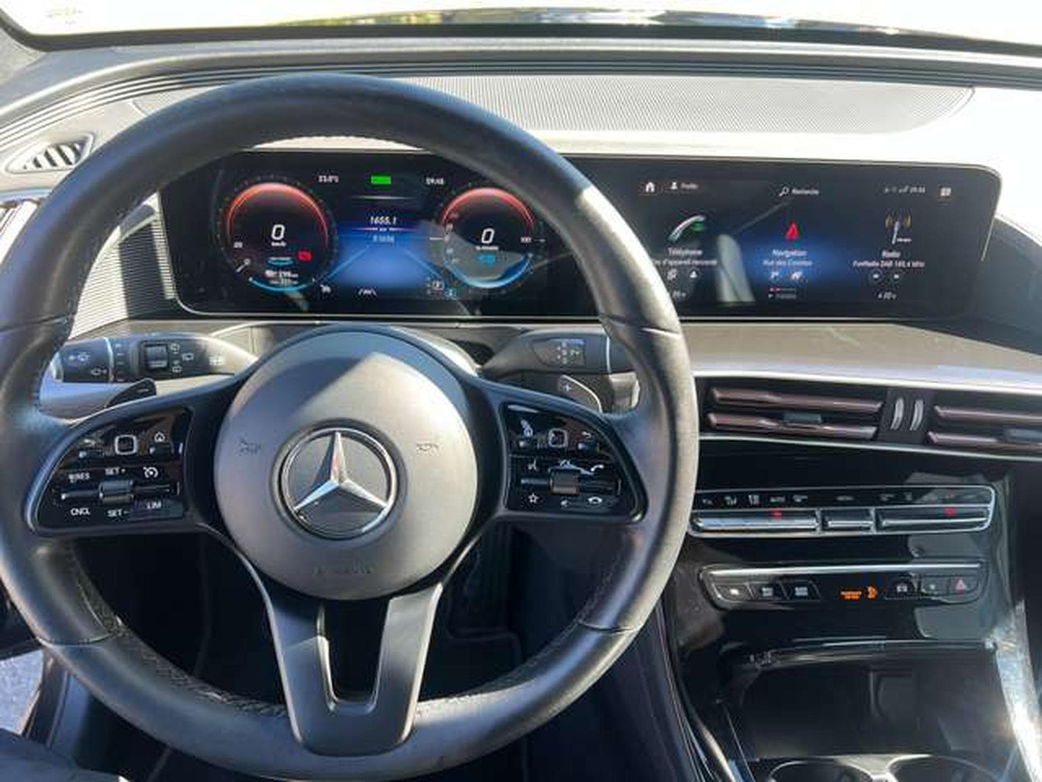 Mercedes EQC ELECTRIQUE 4-Matic BUSINESS (2022) - Photo 5