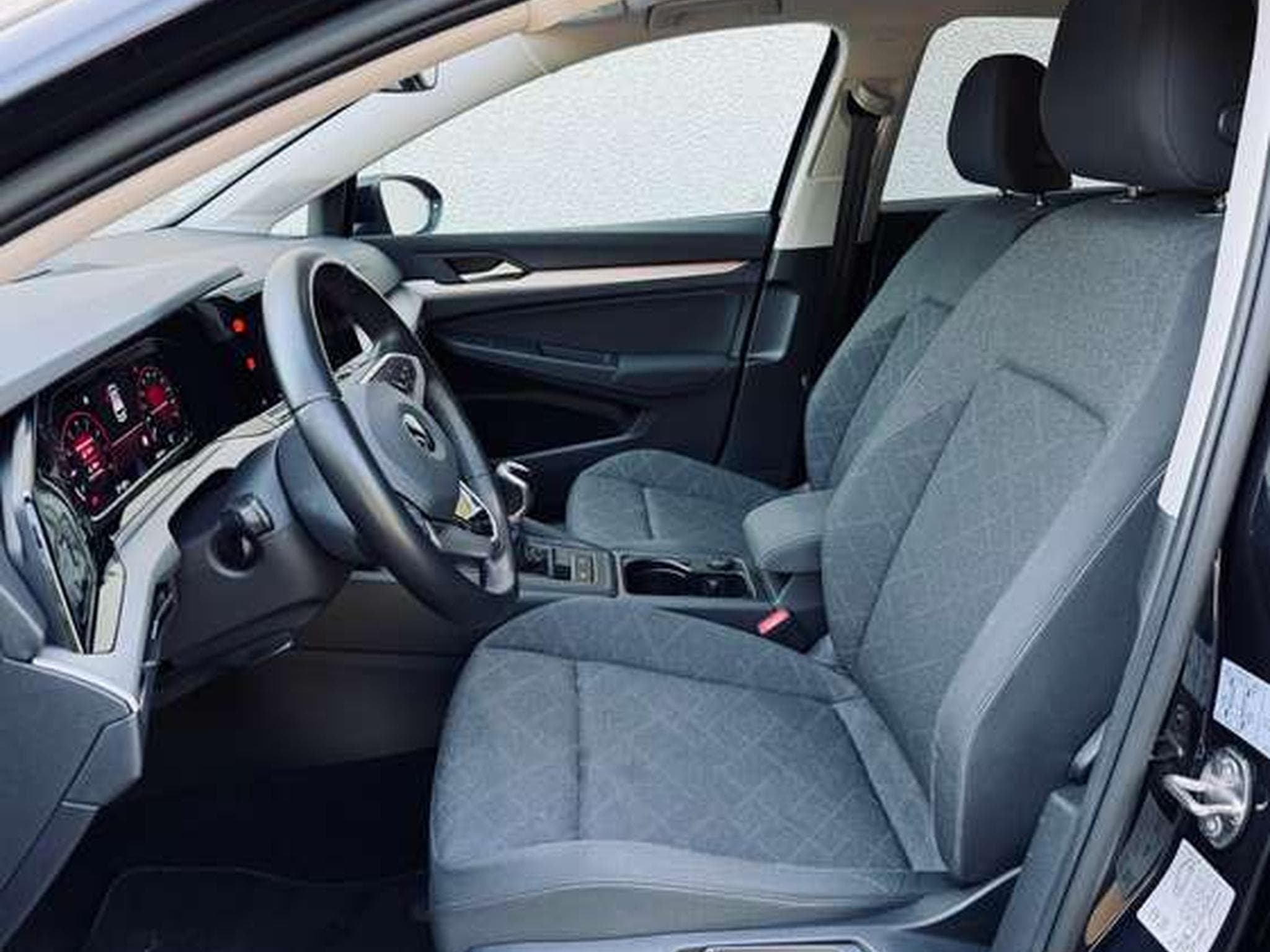 VW Golf Golf 1.0 TSI Life Business // Garantie 12 Mois✅✅✅ (2022) - Photo 13