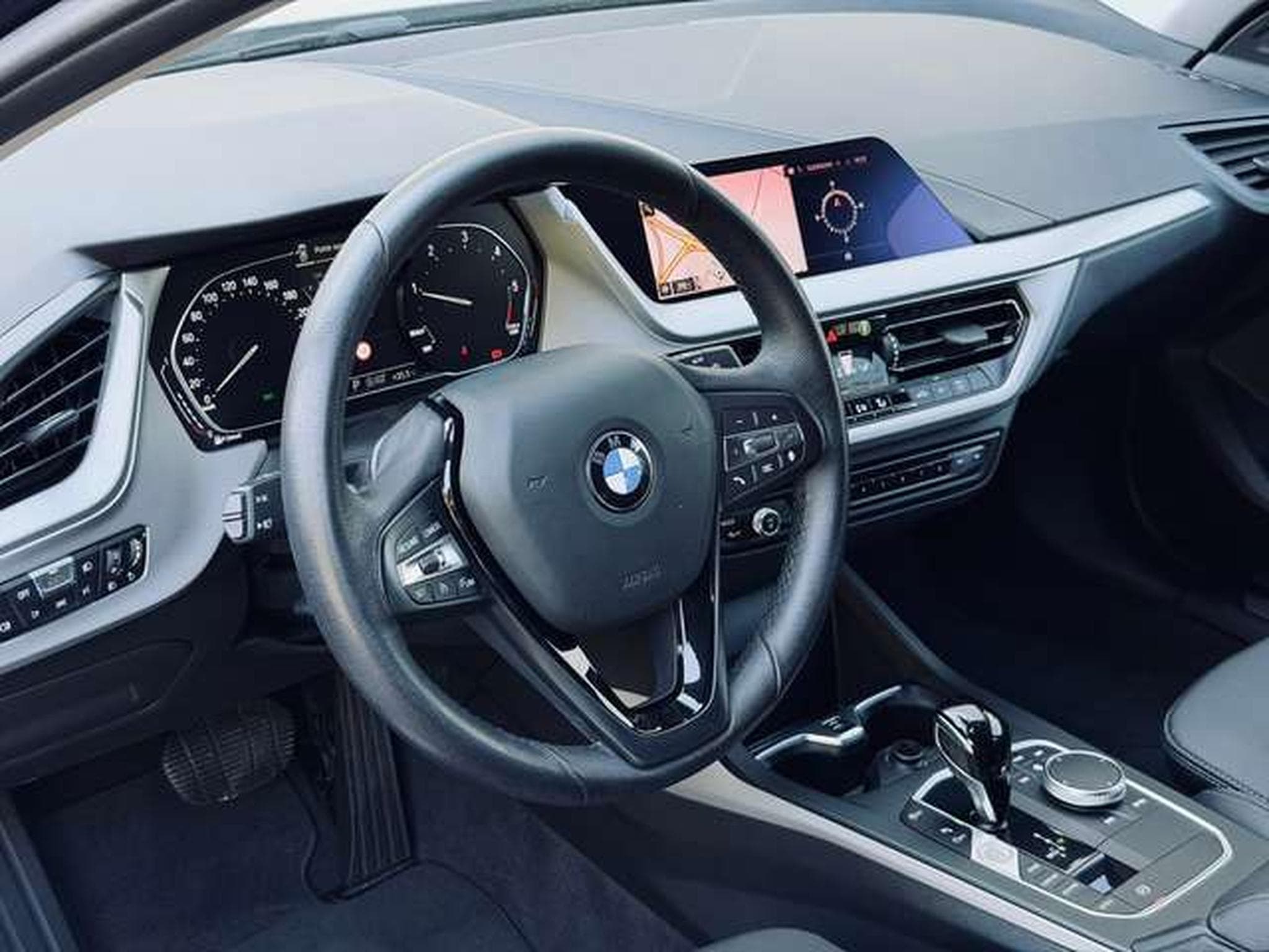 BMW 116 116D Automatique //Sport✅//12 Mois De Gatantie✅✅✅ (2022) - Photo 11