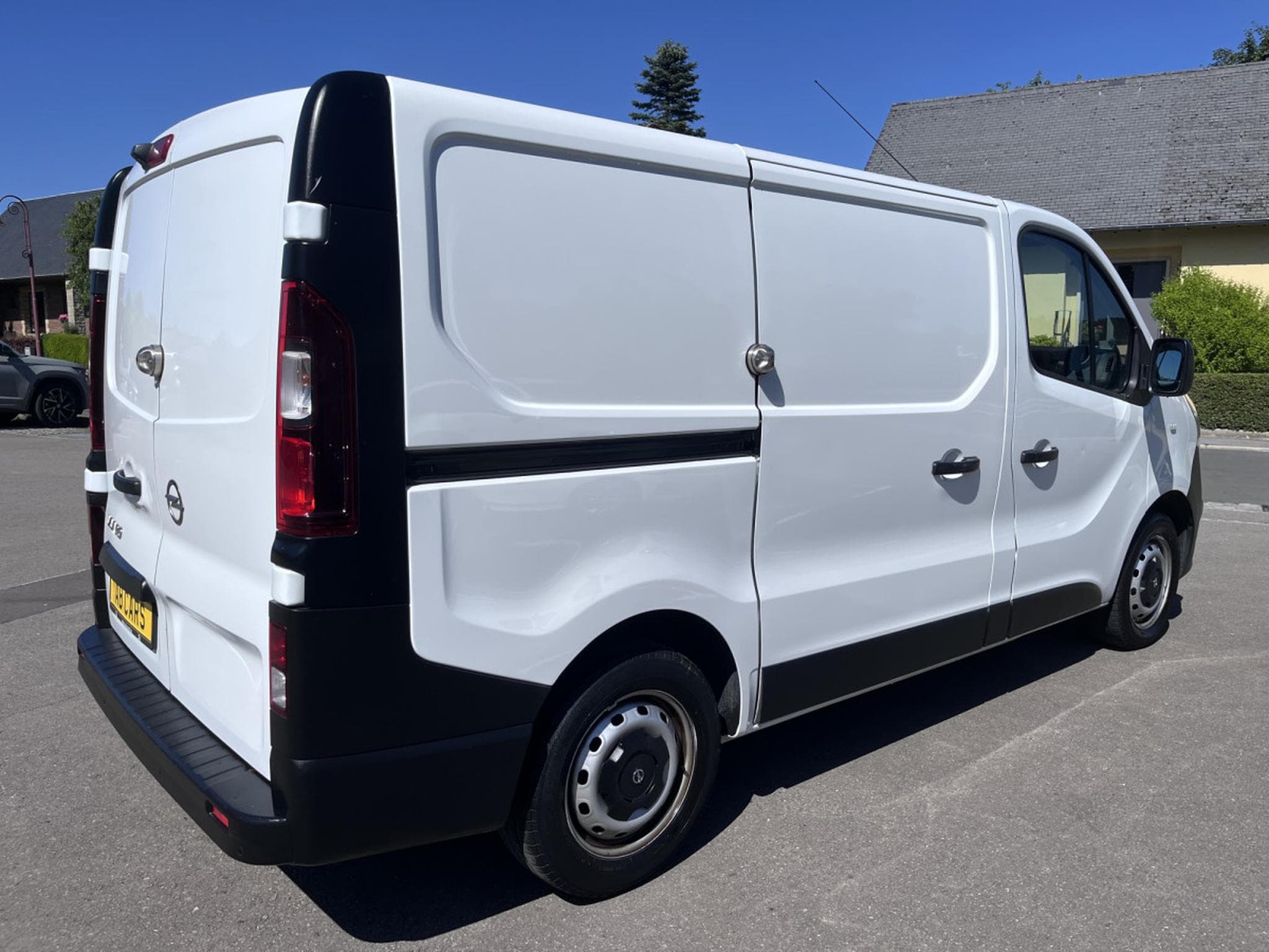 Opel Vivaro 1.6cdti 95cv L1H1 Euro6 Clim Camera PDC Armoires Wurth (2019) - Foto 7