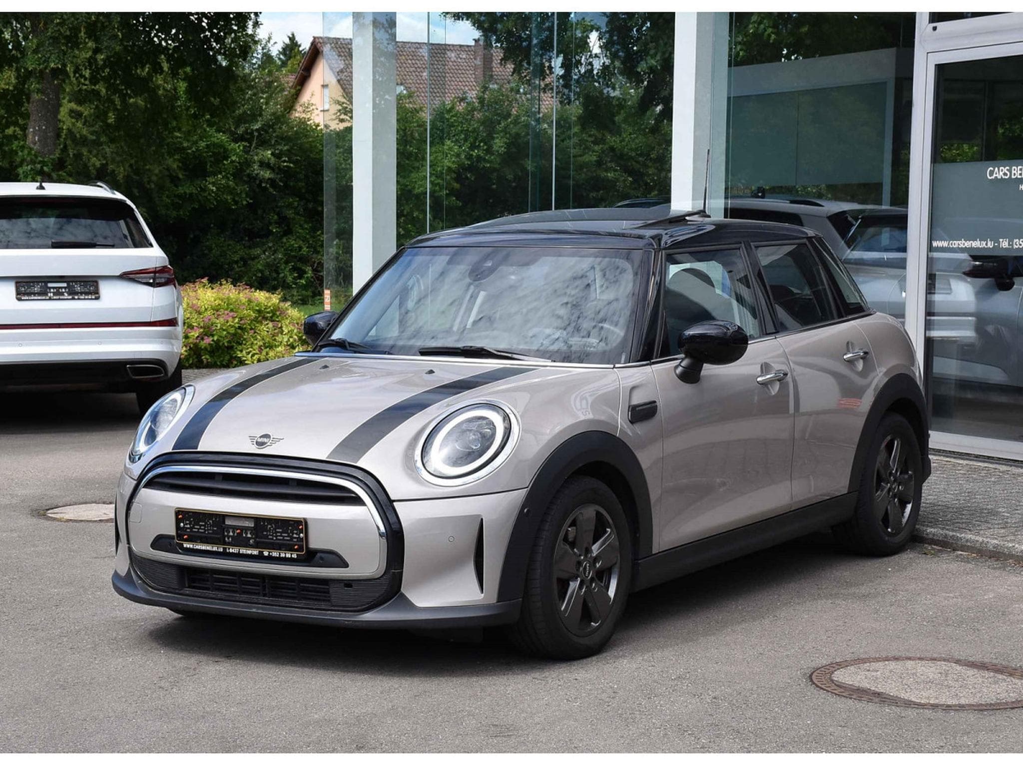 Mini Cooper 1.5A PANO CUIR GPS HUD CAM PARK KEYLESS 1° MAIN (2023) - Photo 2