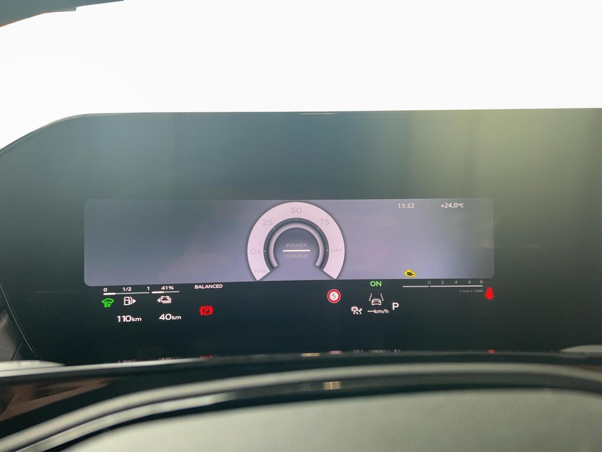 Audi Q3 SUV e-hybrid (2025) - Foto 11