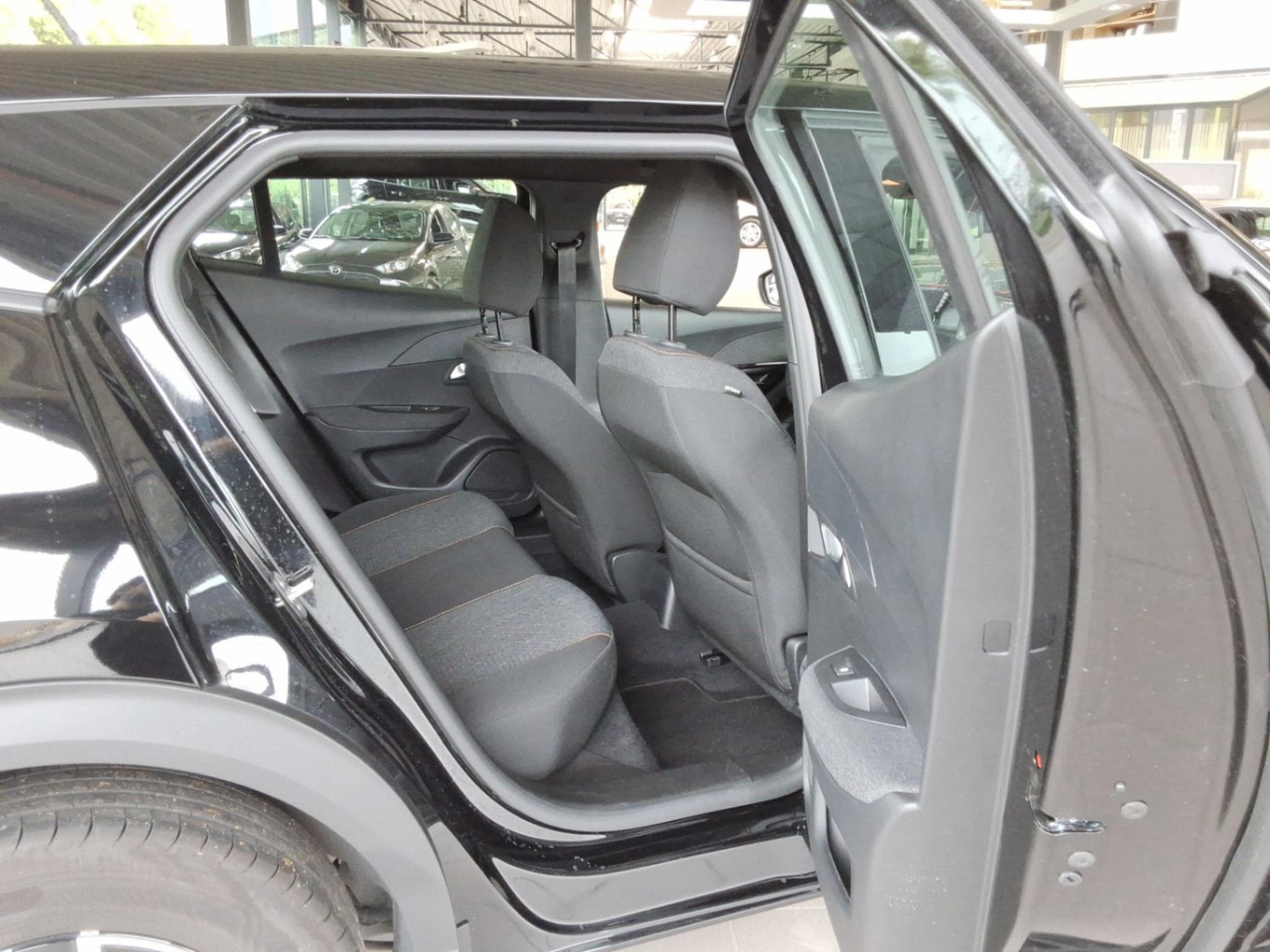 Peugeot 2008 Style (2025) - Photo 9