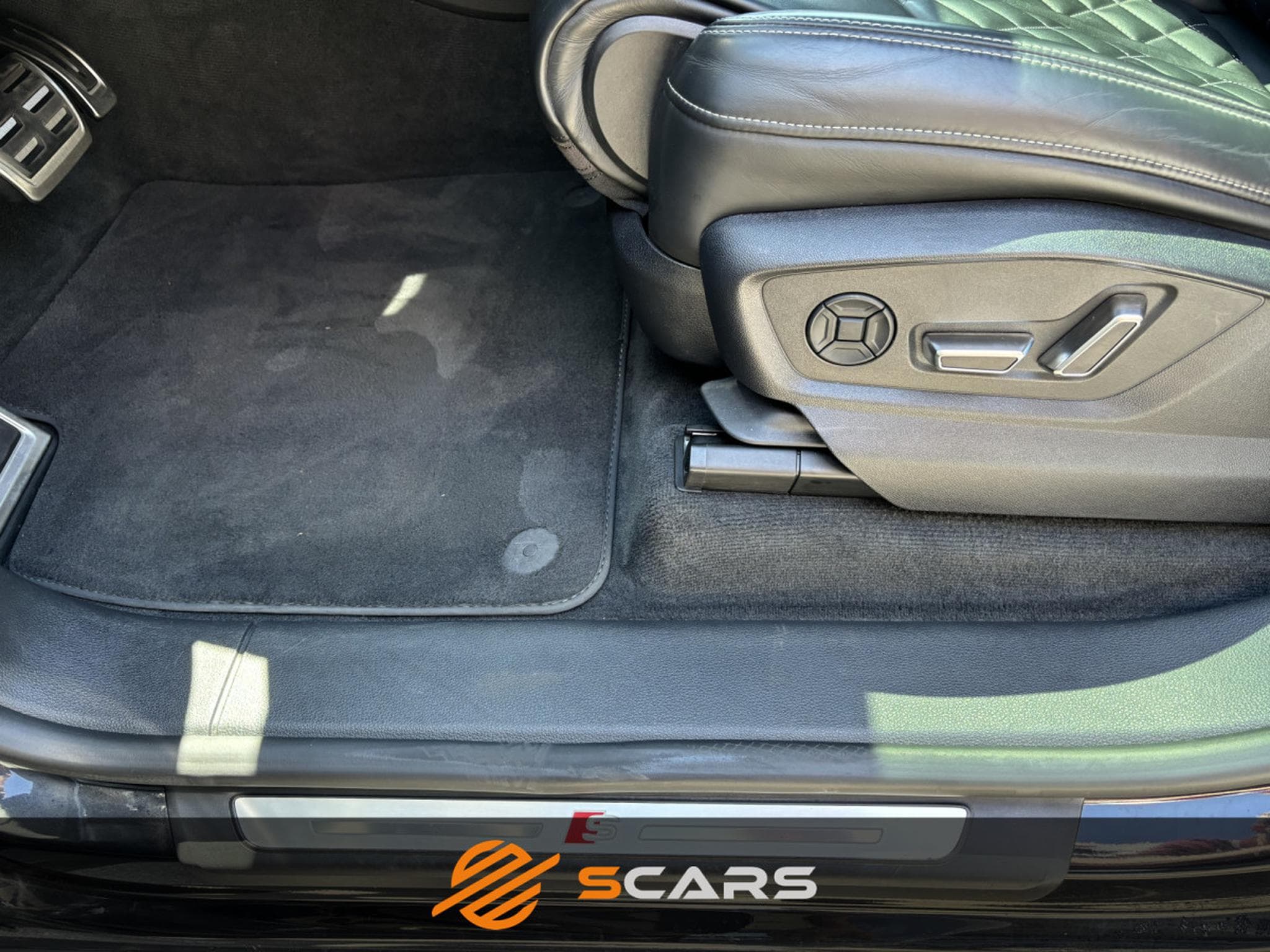 Audi Q8 50Tdi 3x S-Line Quattro 286cv (2021) - Foto 11