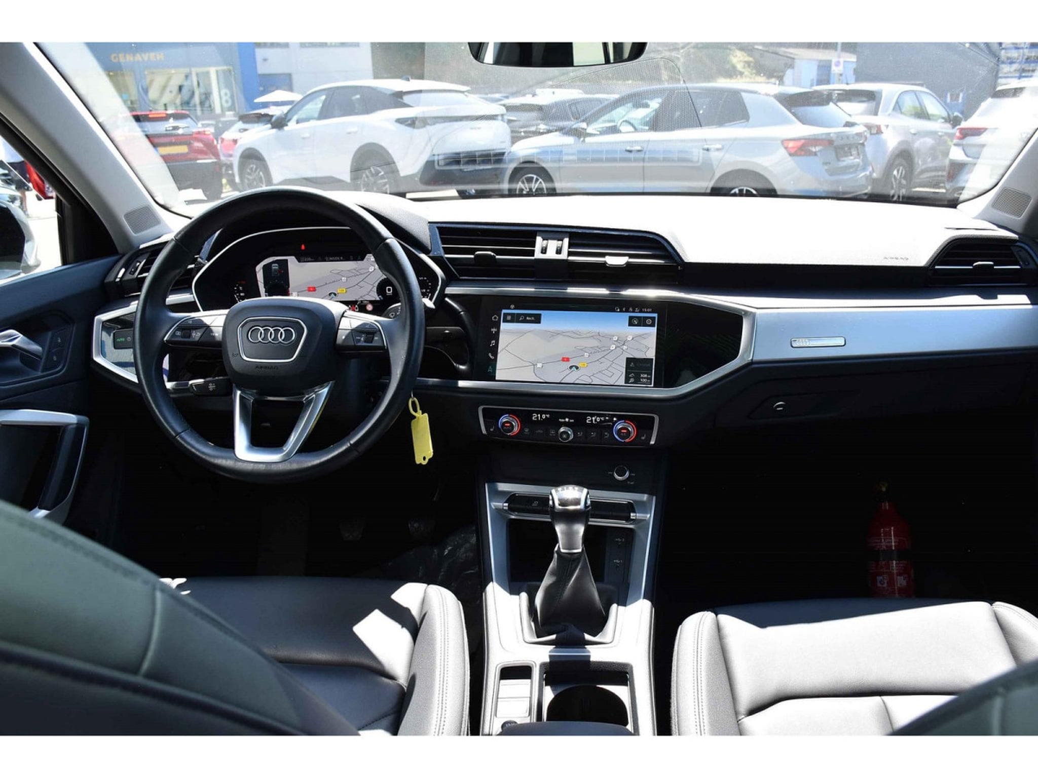 Audi Q3 35 TFSI CUIR TO PANO SMARTPHONE GPS LANE SIDE 1° MAIN (2021) - Foto 10