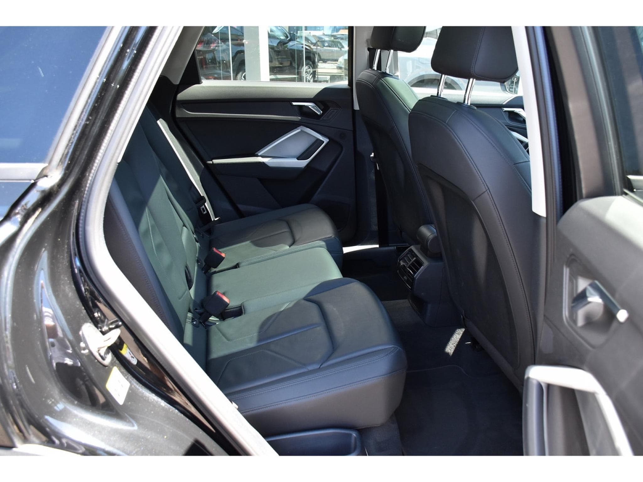 Audi Q3 35 TFSI CUIR TO PANO SMARTPHONE GPS LANE SIDE 1° MAIN (2021) - Foto 8