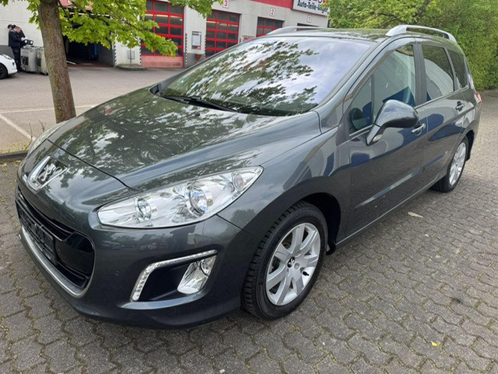 Peugeot 308 PEUGEOT 308 SW PANORAMA KLIMA BLUETOOTH (2013) - Foto 1