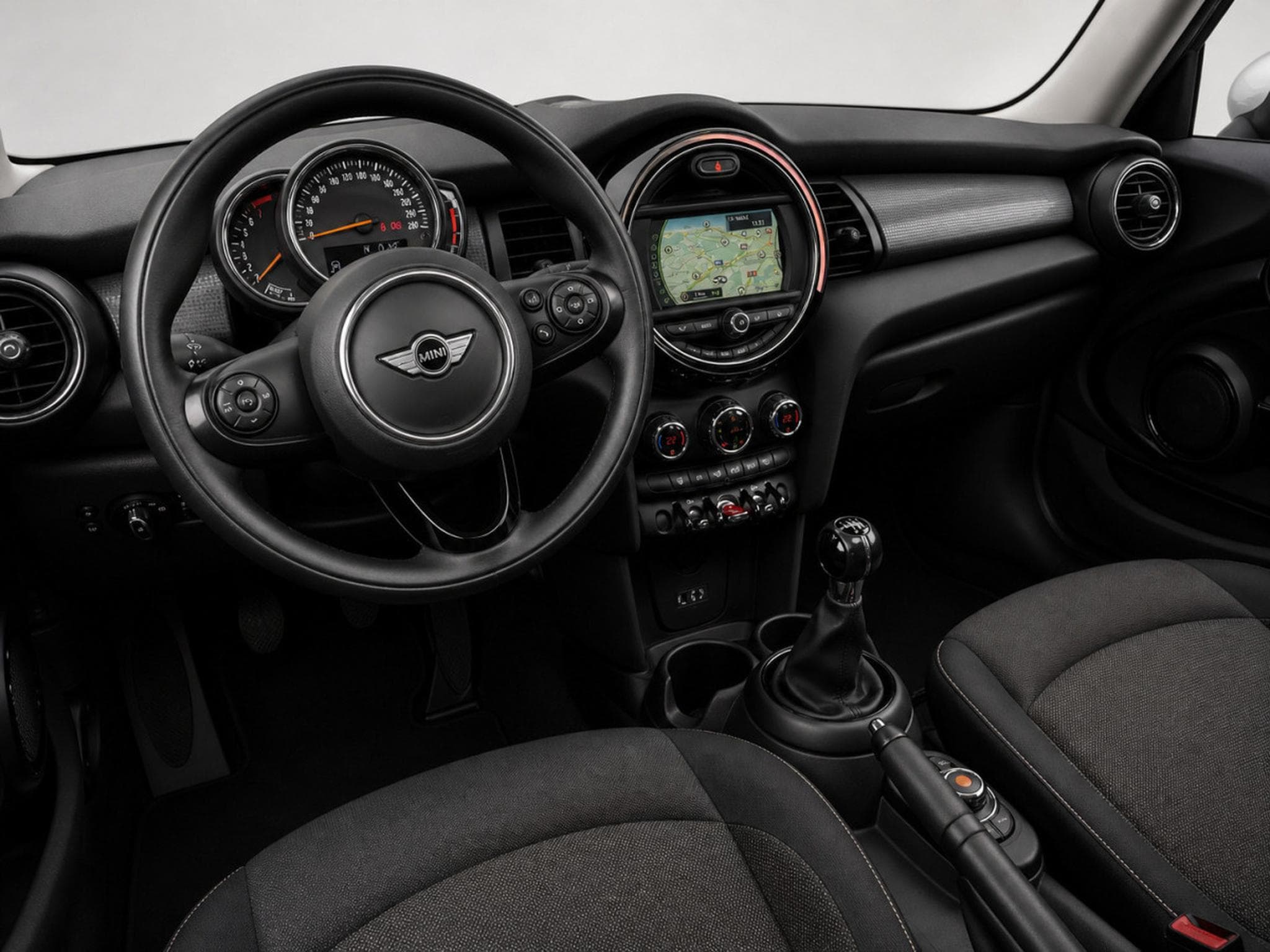 Mini Cooper 1.5 136ch *Navi (2018) - Photo 4