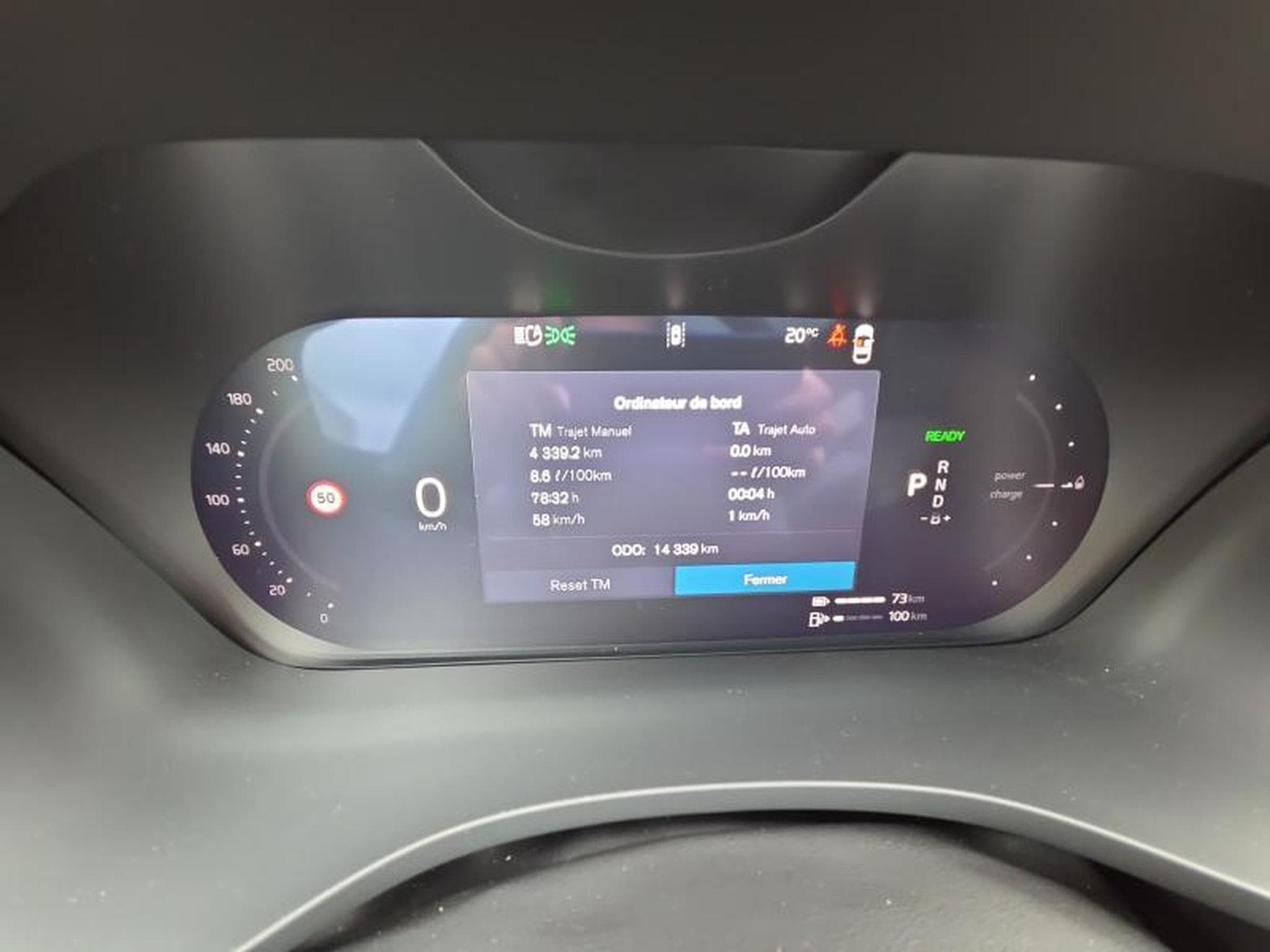 Volvo XC60 T6 Plus Dark / Hybride KIT HIVER (2025) - Photo 39