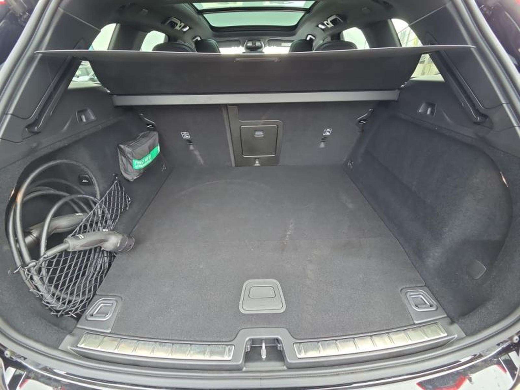 Volvo XC60 T6 Plus Dark / Hybride KIT HIVER (2025) - Photo 40