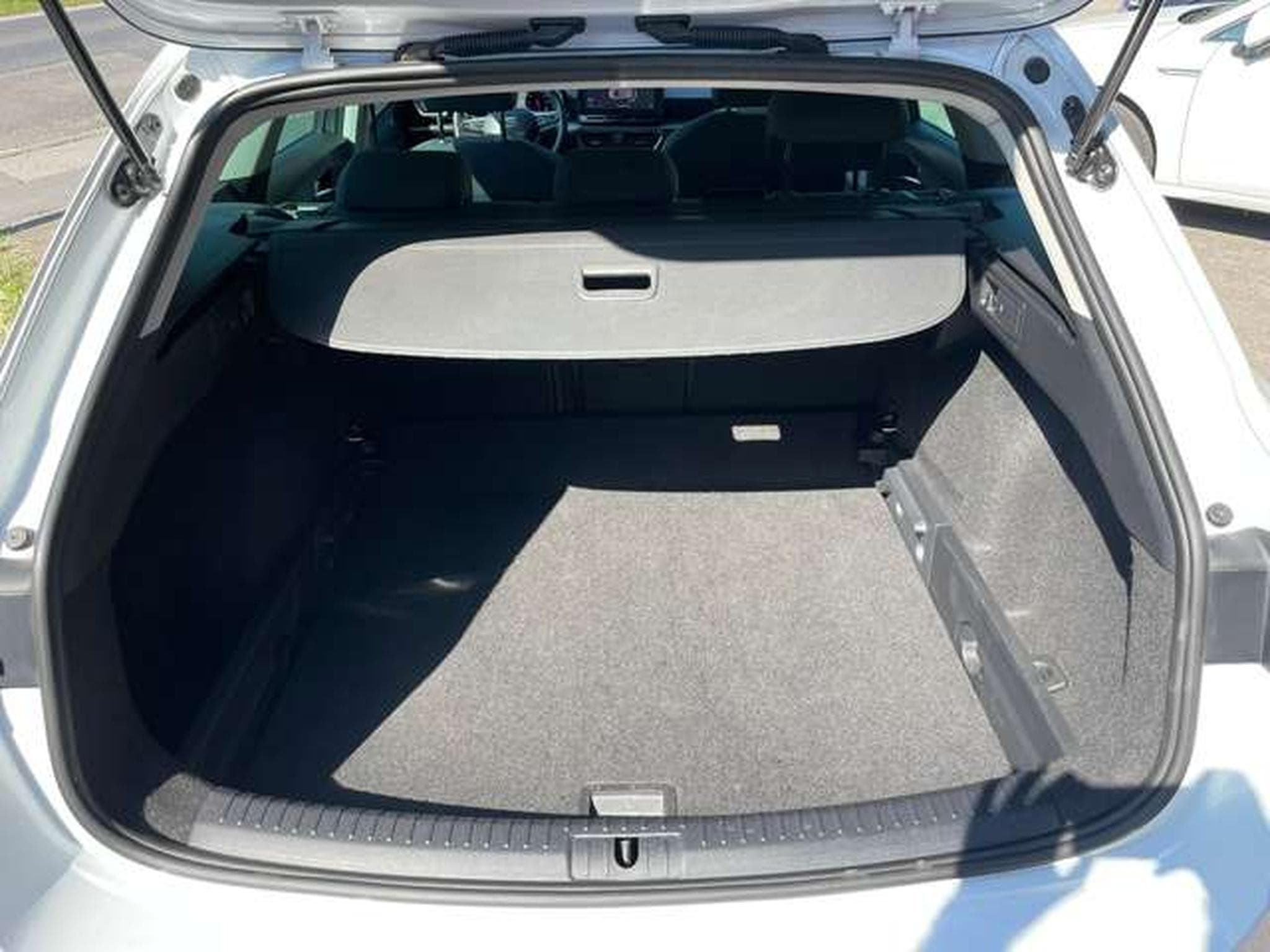 SEAT Leon Sportstourer 1.0 Style GARANTIE JUSQU'A 36 MOIS (2022) - Foto 27