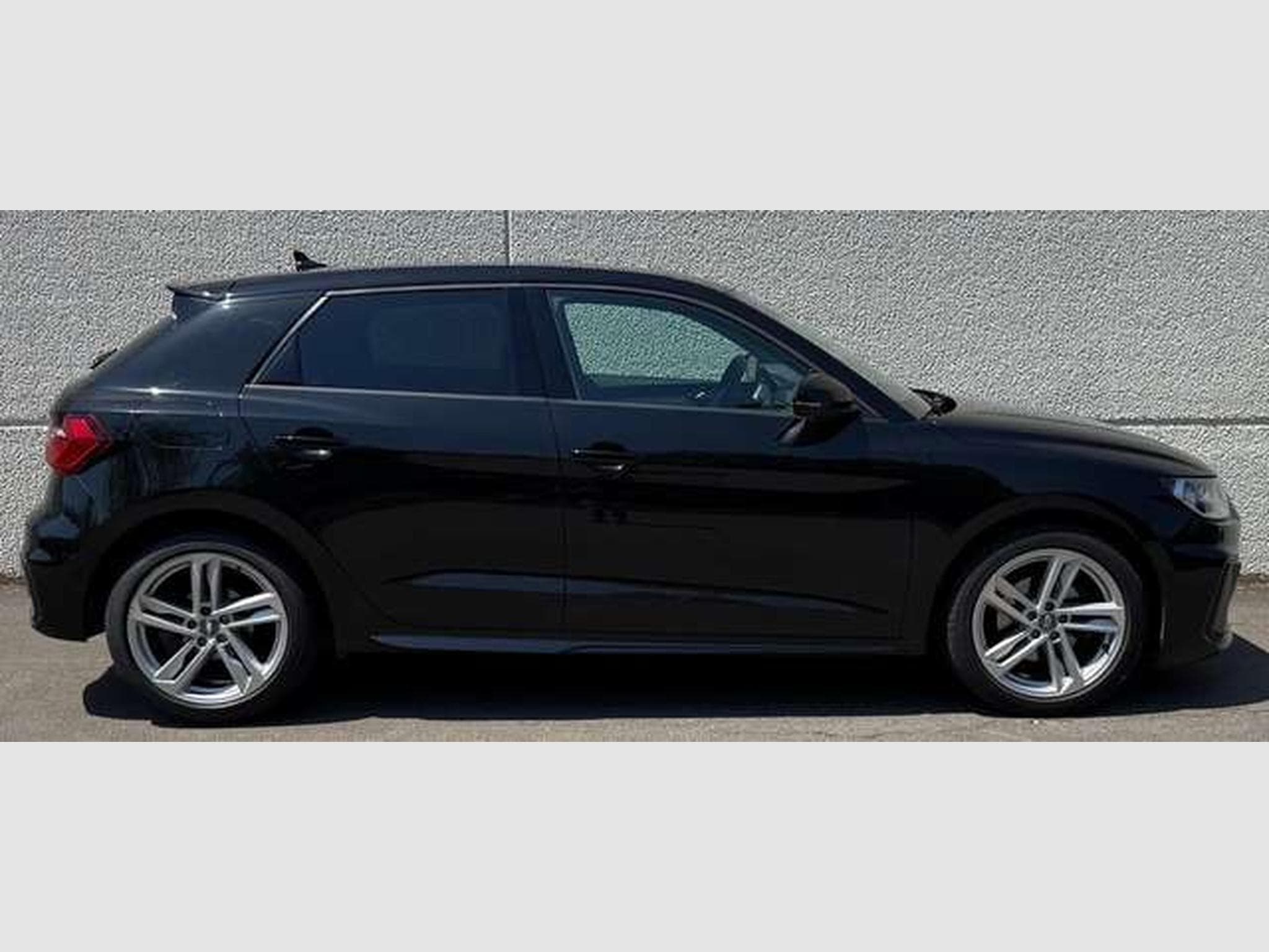 Audi A1 35 TFSI S tronic S-Line/Garantie 12 Mois✅✅✅ (2020) - Photo 4