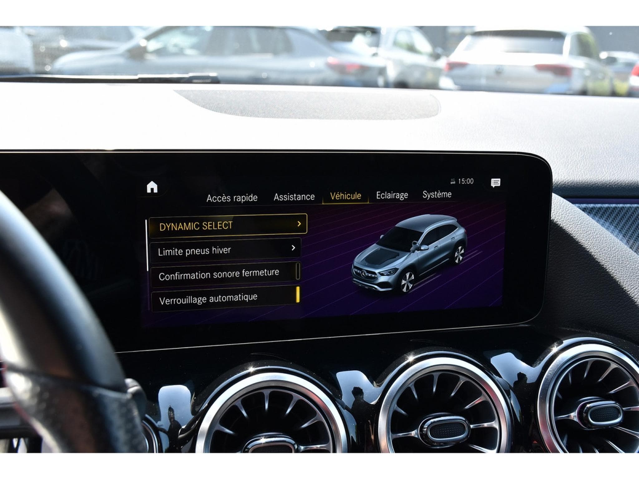 Mercedes GLA 250 AMG Line 8G-Tronic DISTR LANE SIDE CAM ATT RMQ 1° MAIN (2022) - Photo 14