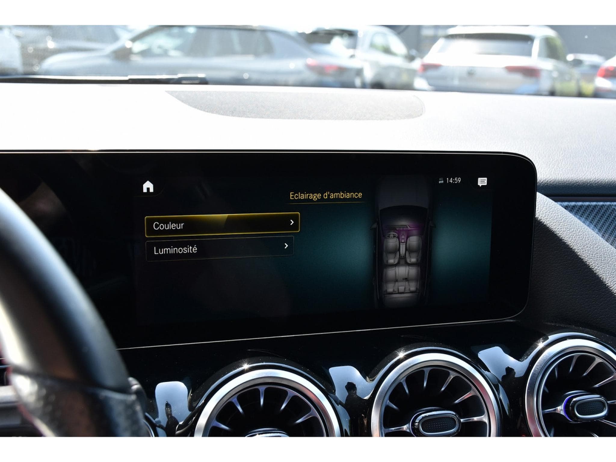 Mercedes GLA 250 AMG Line 8G-Tronic DISTR LANE SIDE CAM ATT RMQ 1° MAIN (2022) - Photo 15