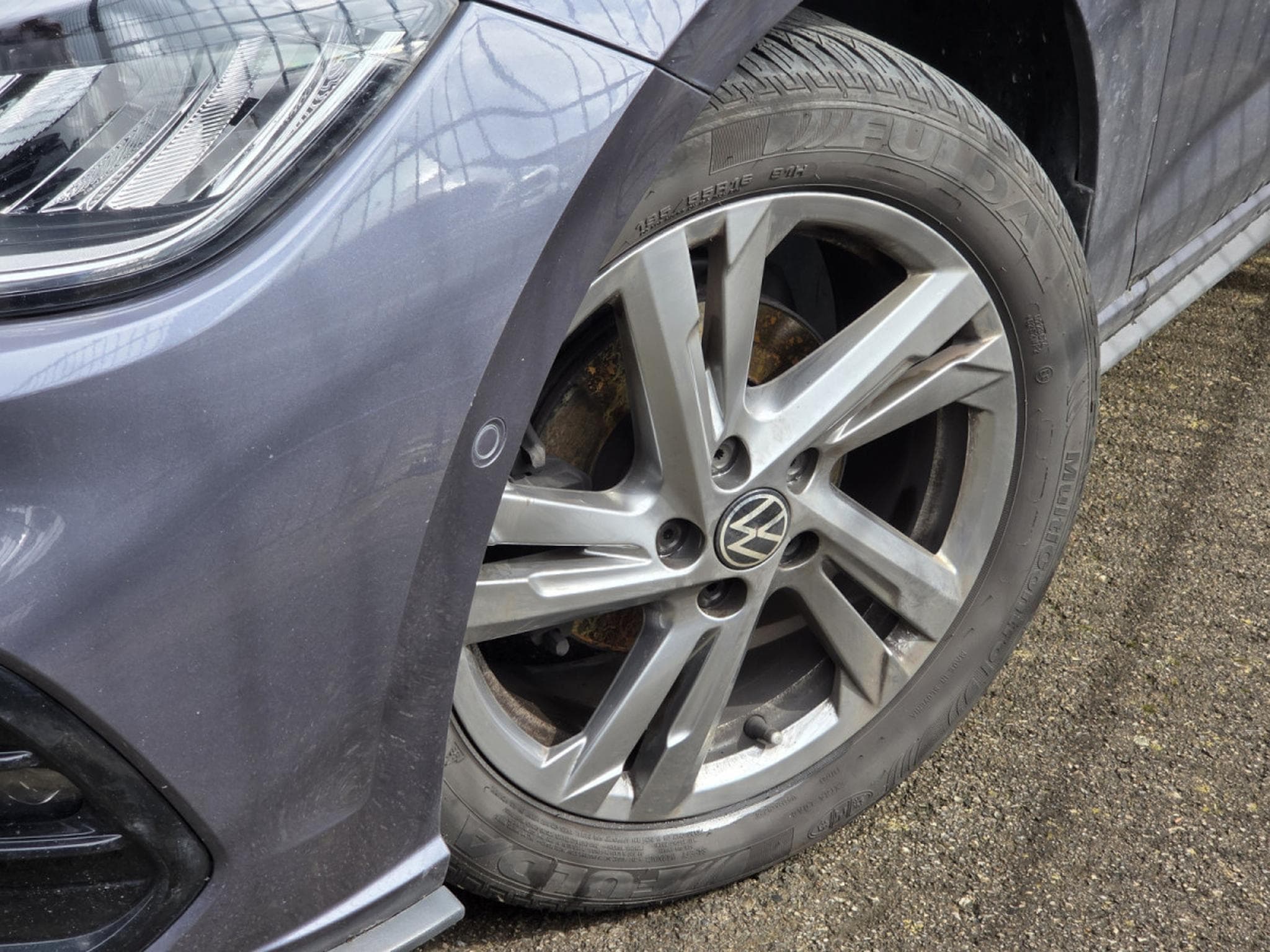 VW Polo TSI R-LINE 95CV (2023) - Photo 3