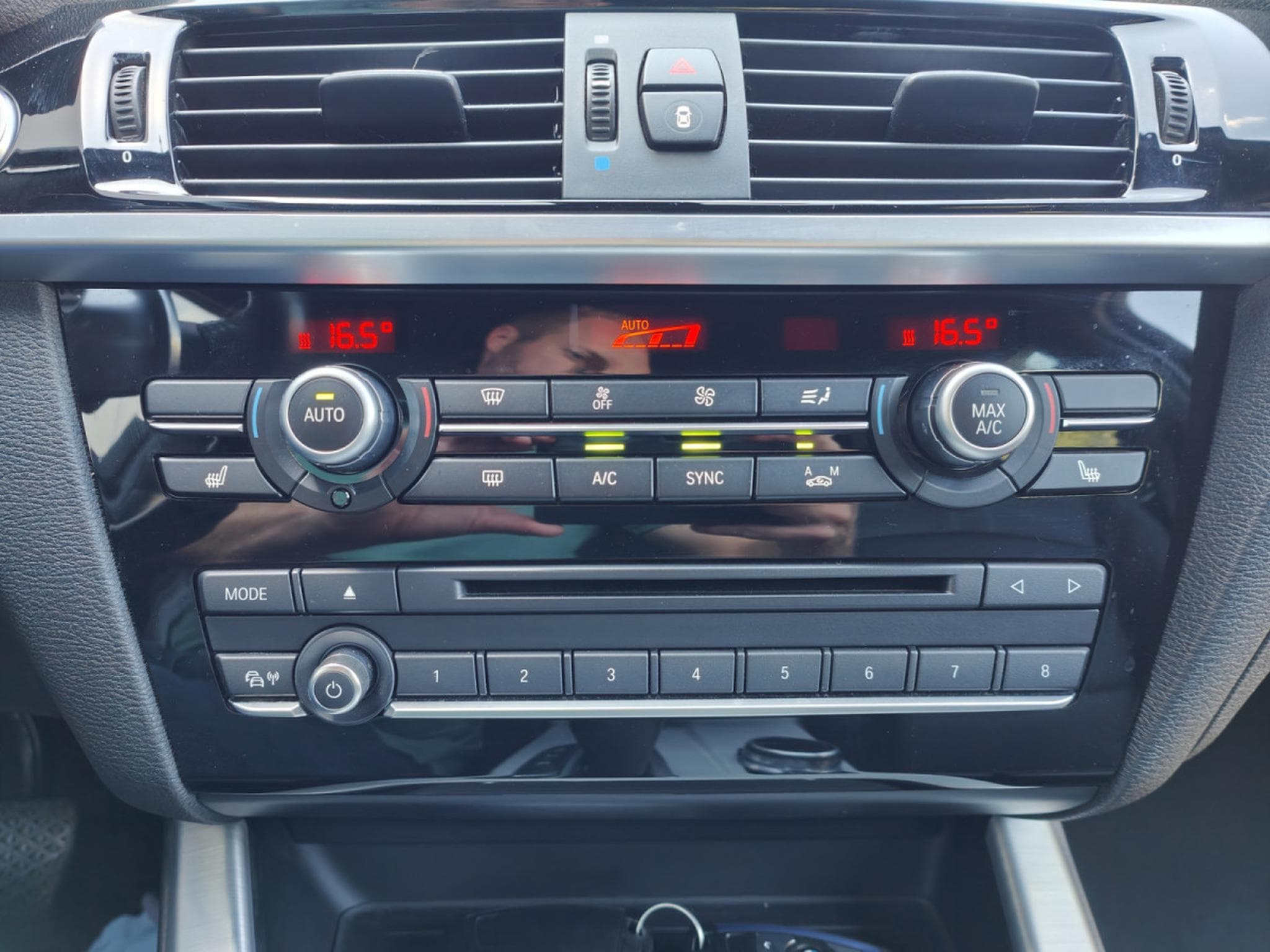 BMW X4 XDRIVE20D BOITE AUTO PACK M CUIR HARMAN/KARDON BLUETOOTH CAM (2016) - Photo 17