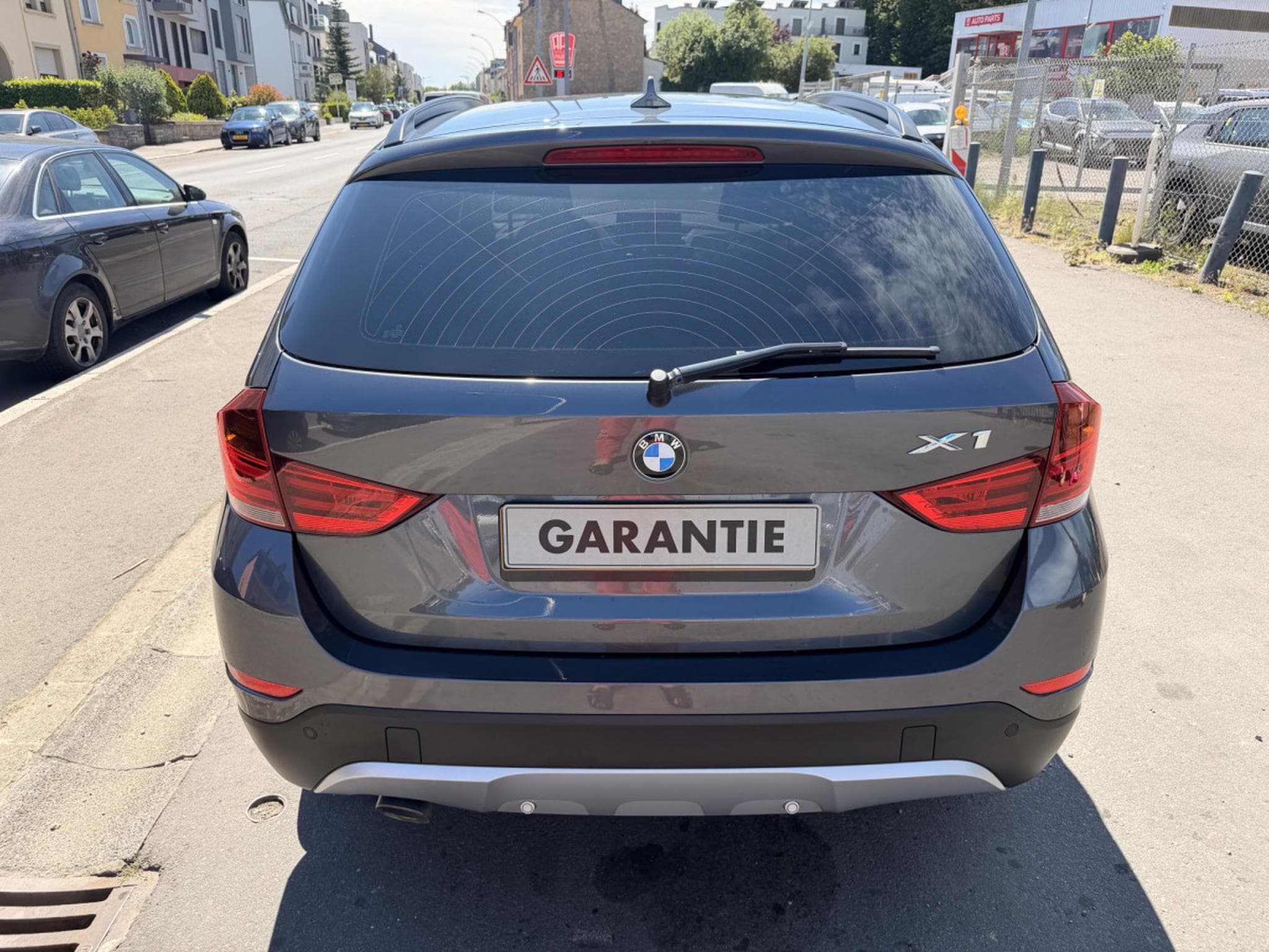BMW X1 18dA 143 X-line X-drive (2015) - Foto 4