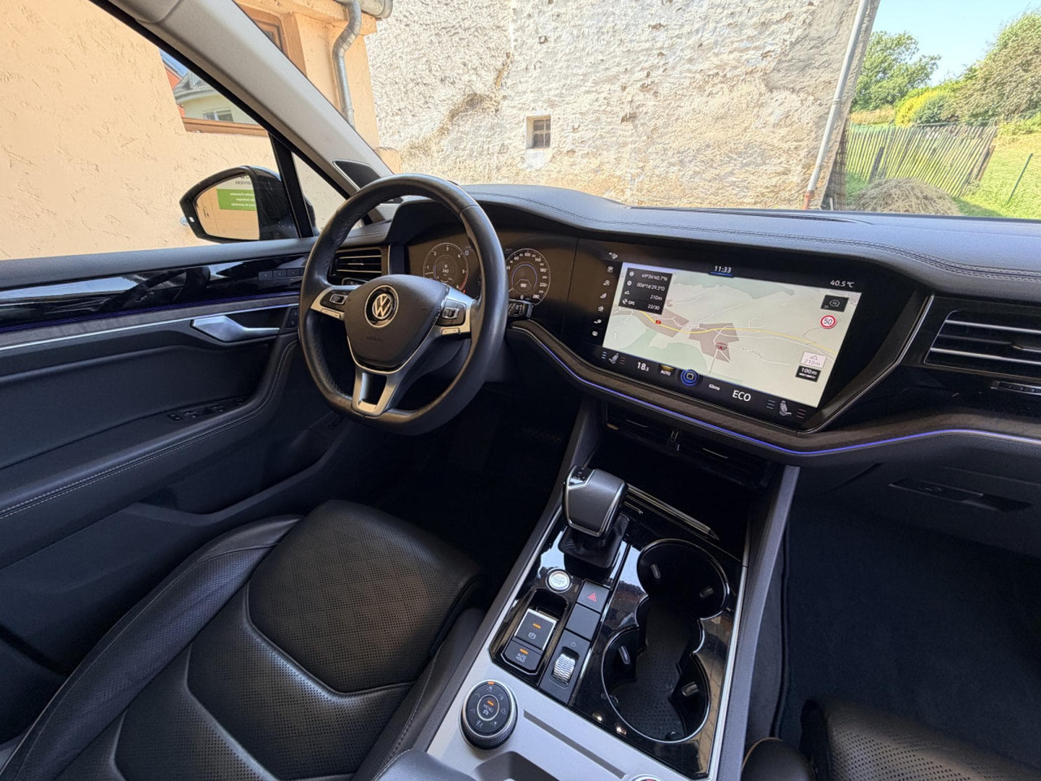 VW Touareg 3.0d R-line 4Motion Panorama Head-Up Camera 286cv (2018) - Photo 7