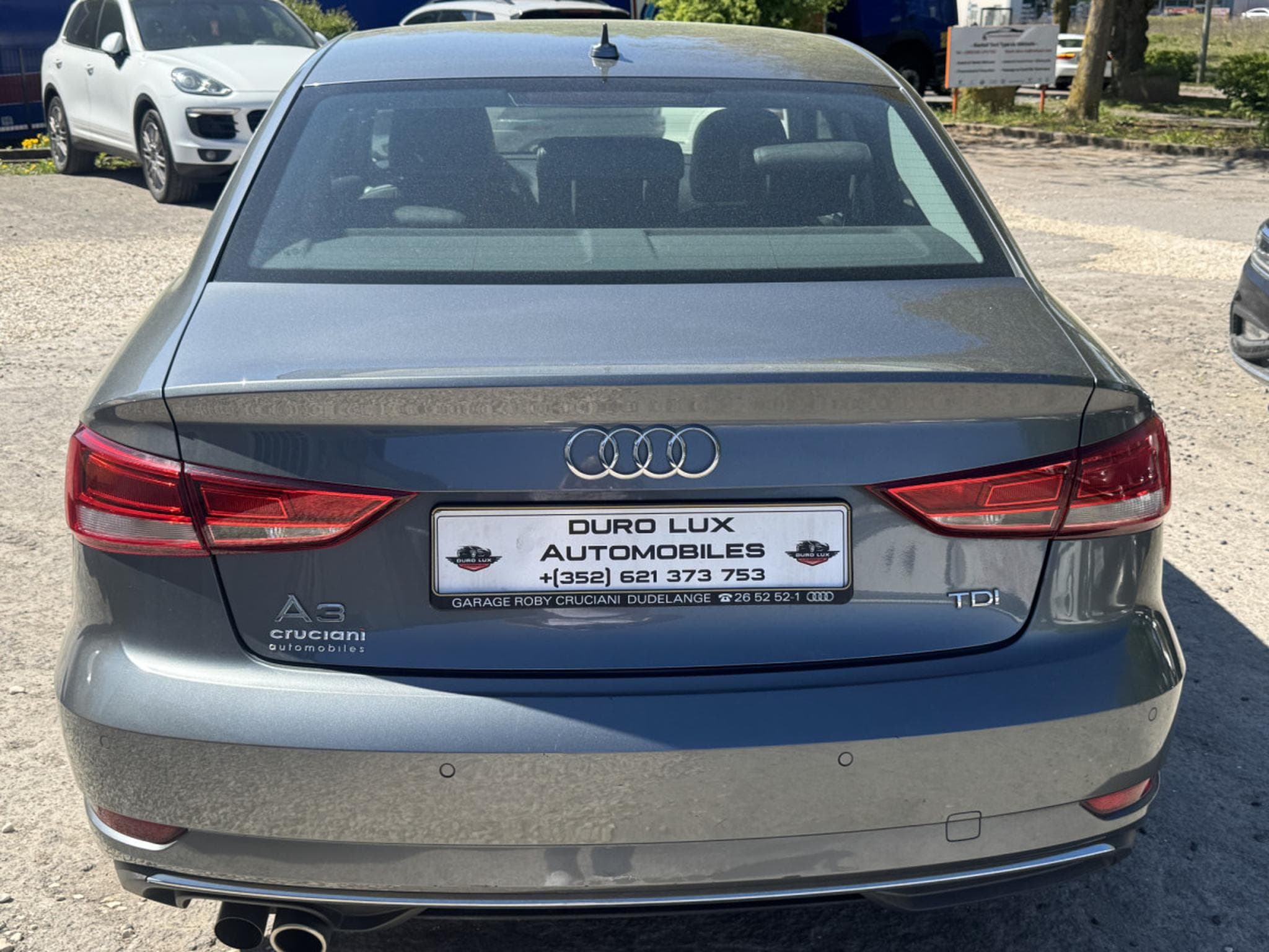 Audi A3 2.0 tdi 150ch automatique 1-prop (2016) - Foto 3