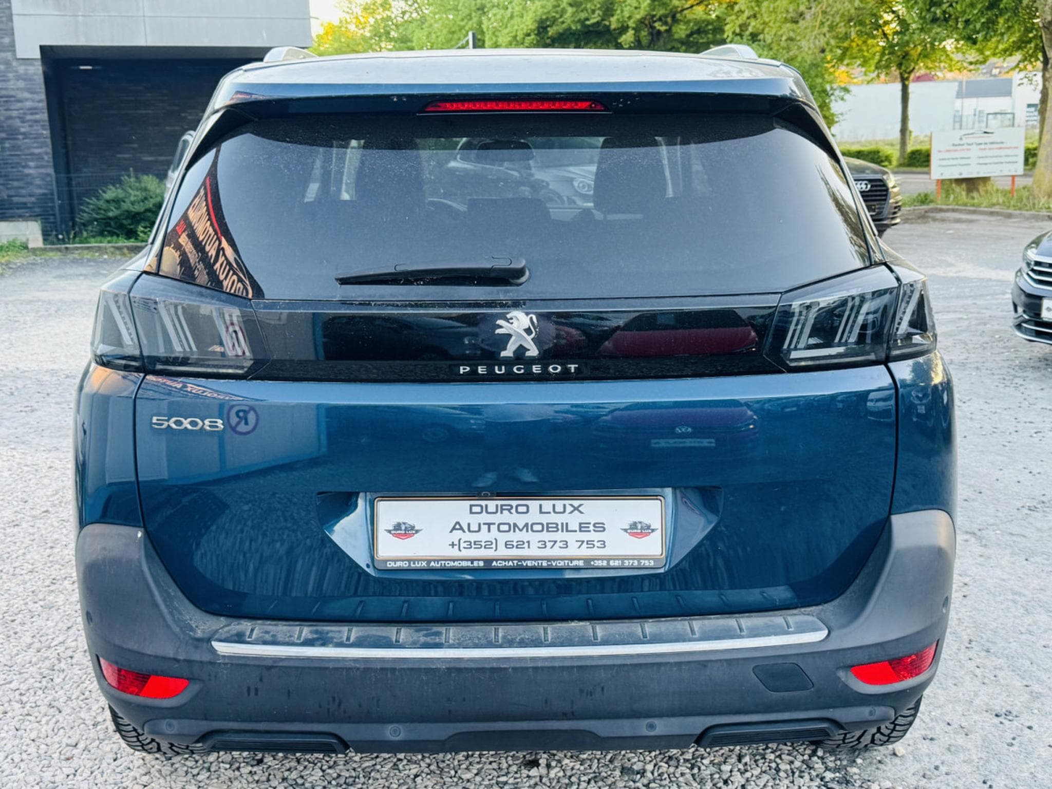 Peugeot 5008 1.5 hdi 136ch 7 places. 1-prop tva récupérable (2021) - Photo 2