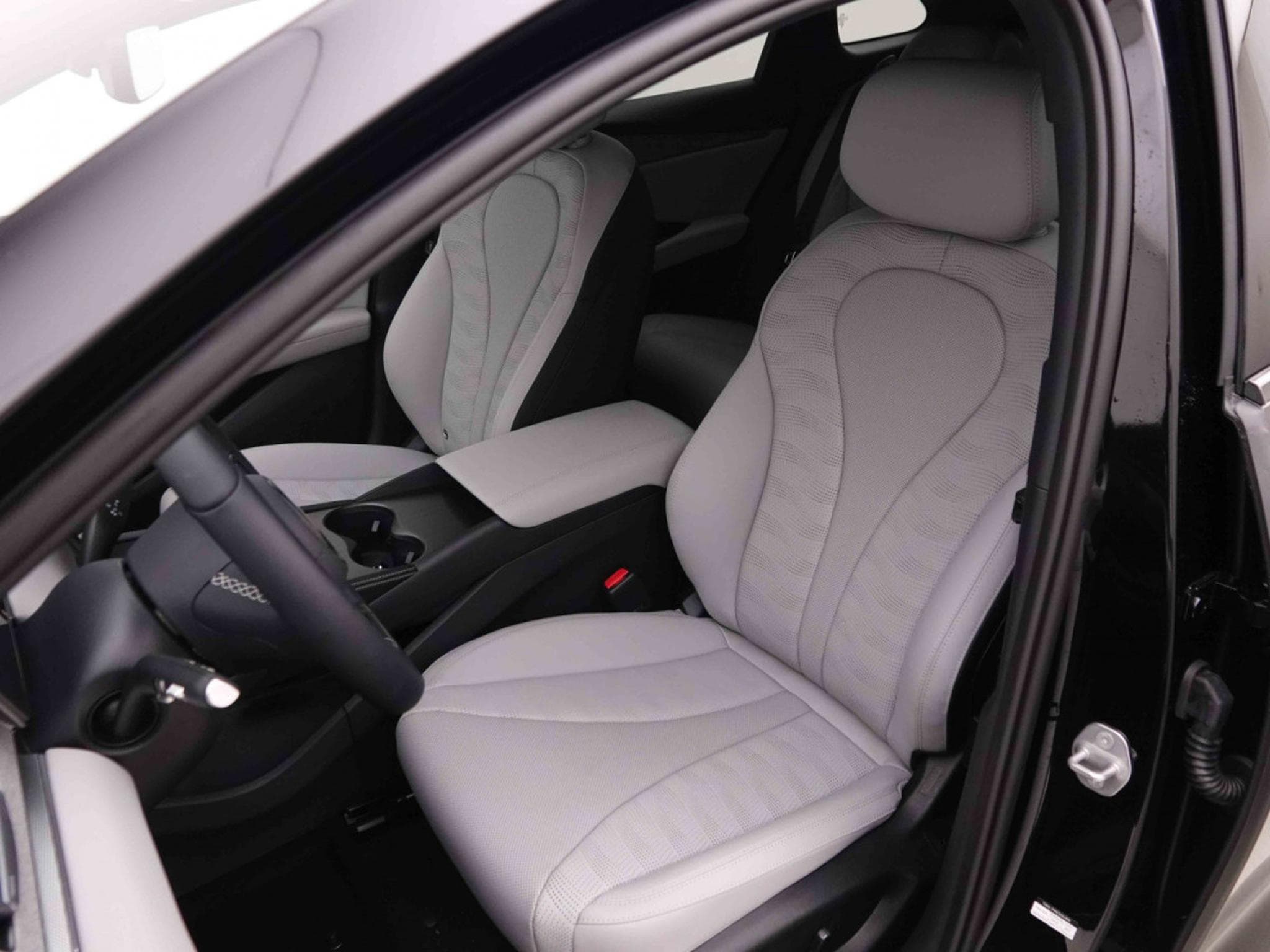 BYD Seal 1.5 PHEV 212 Automatique Touring (2025) - Photo 7