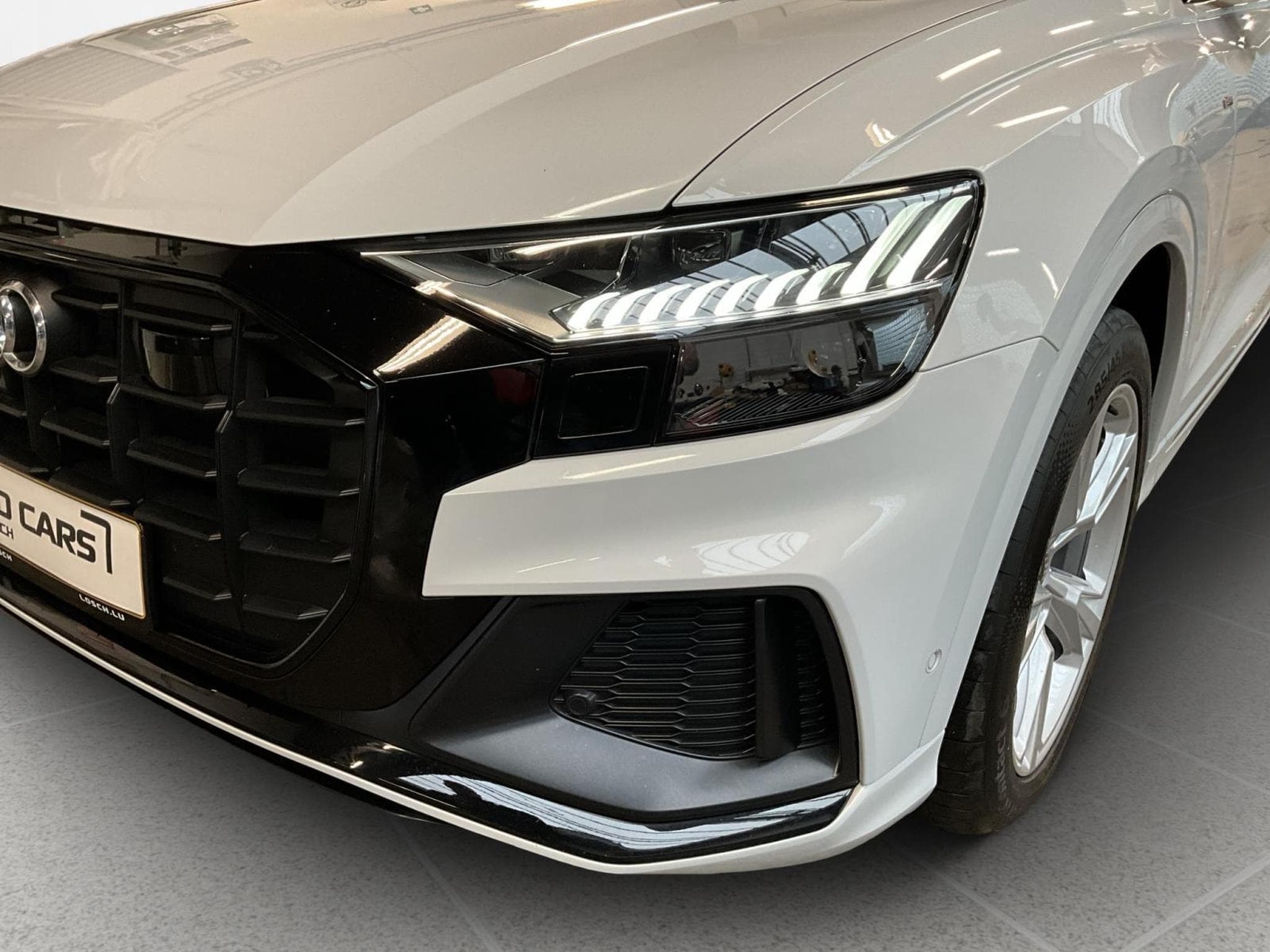 Audi Q8 50TDI+Quattro+Tiptronic+S-Line (2023) - Photo 4