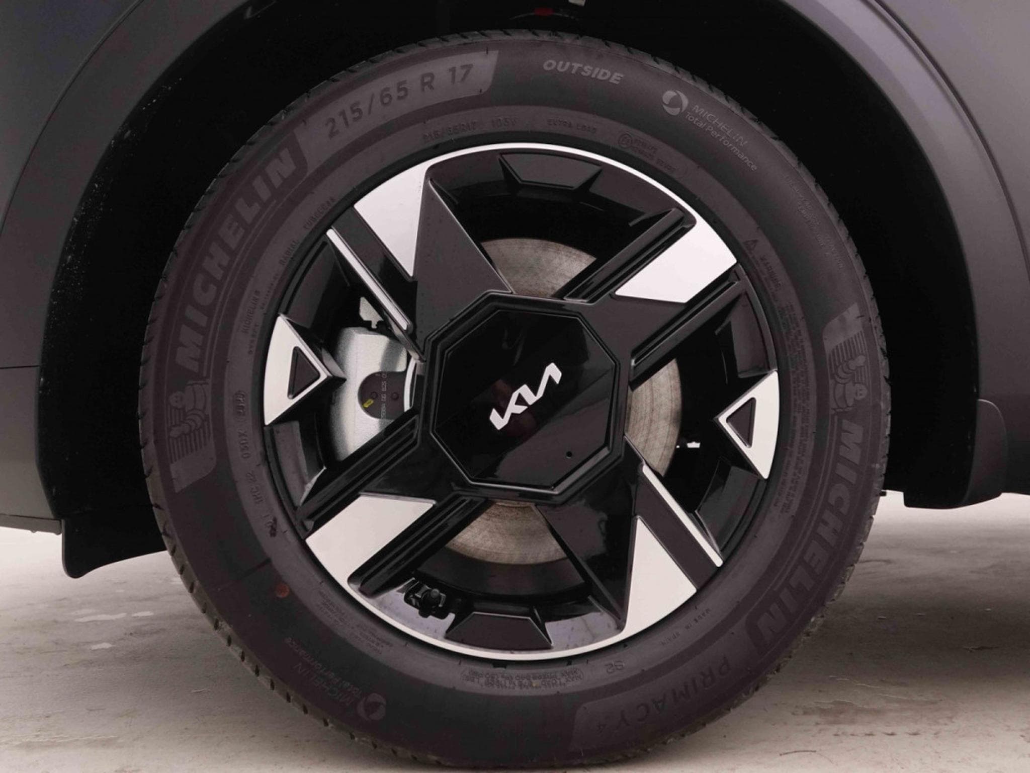 Kia Sportage 1.6 T-GDI DCT 150 Pulse (2025) - Photo 4