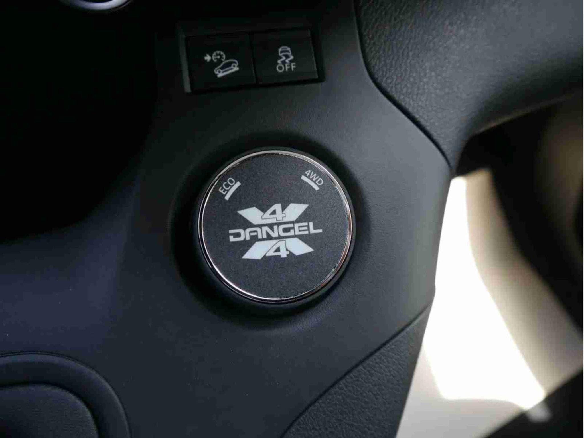 Peugeot Partner 1.5 BlueHDI 131 L1 Dangel 4x4 (2025) - Foto 13