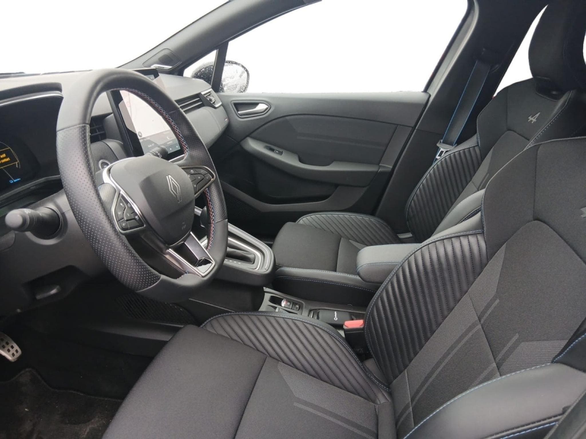 Renault Clio 1.6 Tce E-TECH Hybrid Esprit Alpine EDC (2025) - Foto 6
