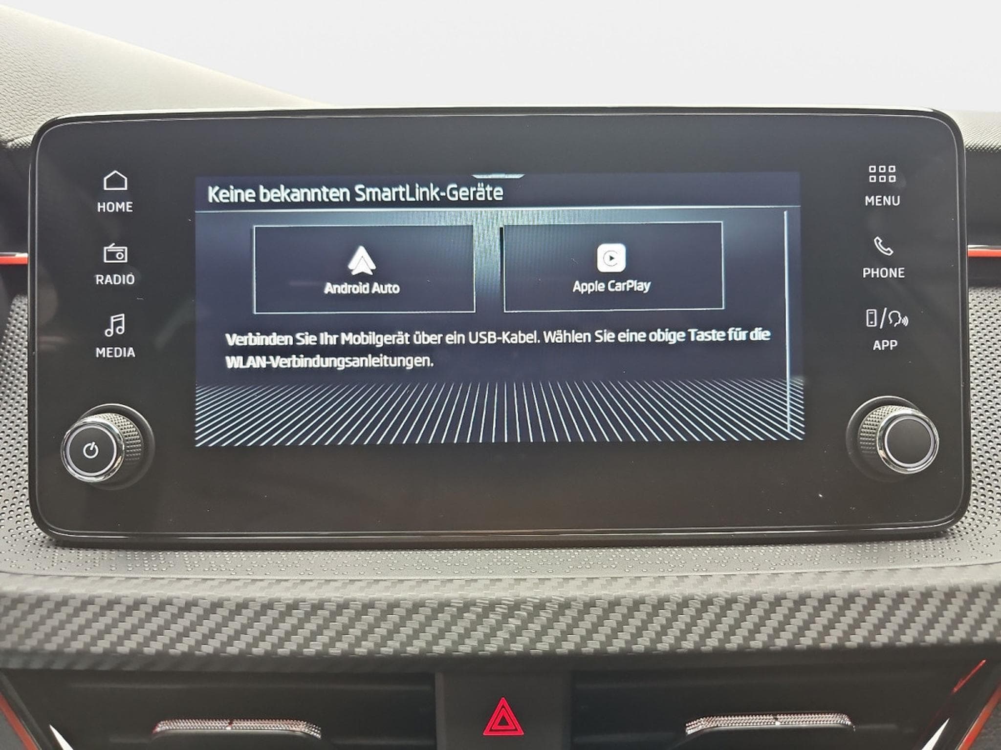 Skoda Kamiq 1.5 TSi 150 DSG Monte Carlo (2026) - Foto 9