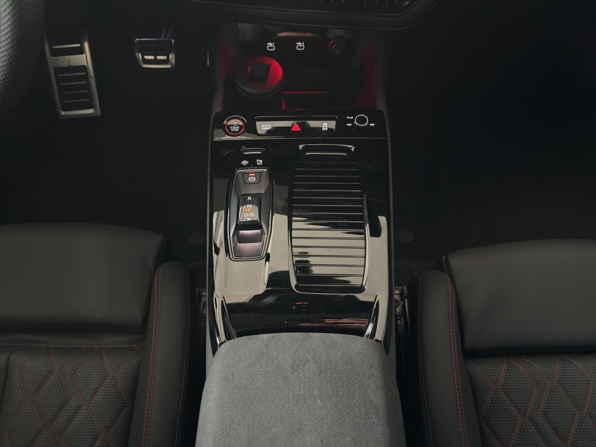 Audi A6 e-tron Avant (2026) - Photo 13