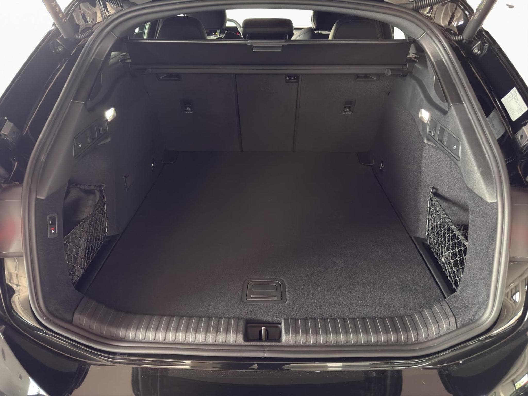 Audi A6 e-tron Avant (2026) - Photo 17