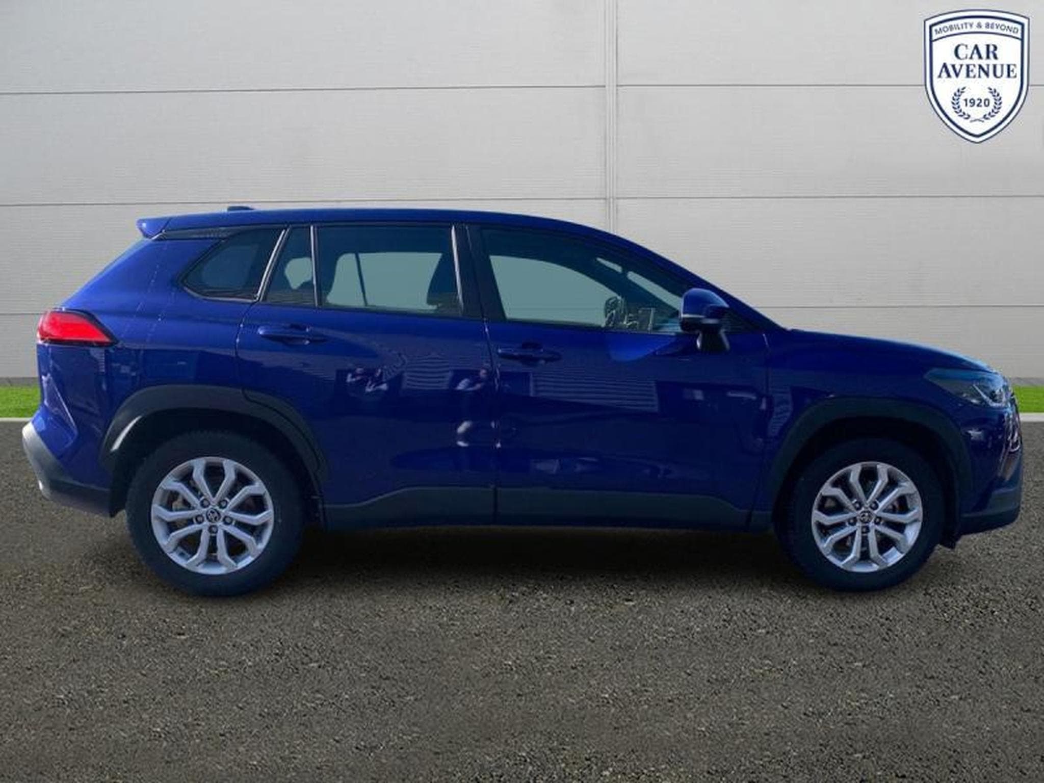 Toyota Corolla C. CROSS 2.0 SUV SVT DYNAMIC (2024) - Photo 5
