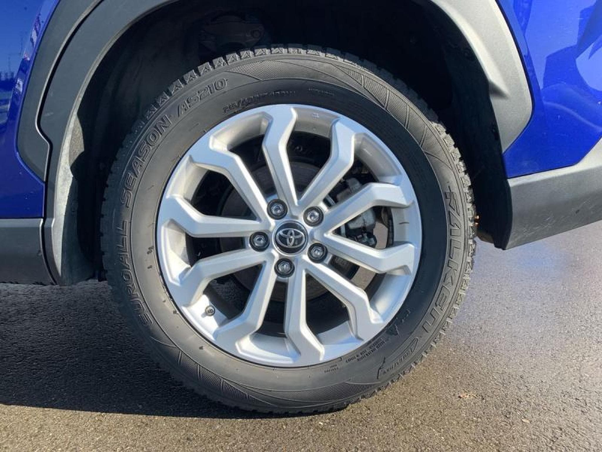 Toyota Corolla C. CROSS 2.0 SUV SVT DYNAMIC (2024) - Photo 6