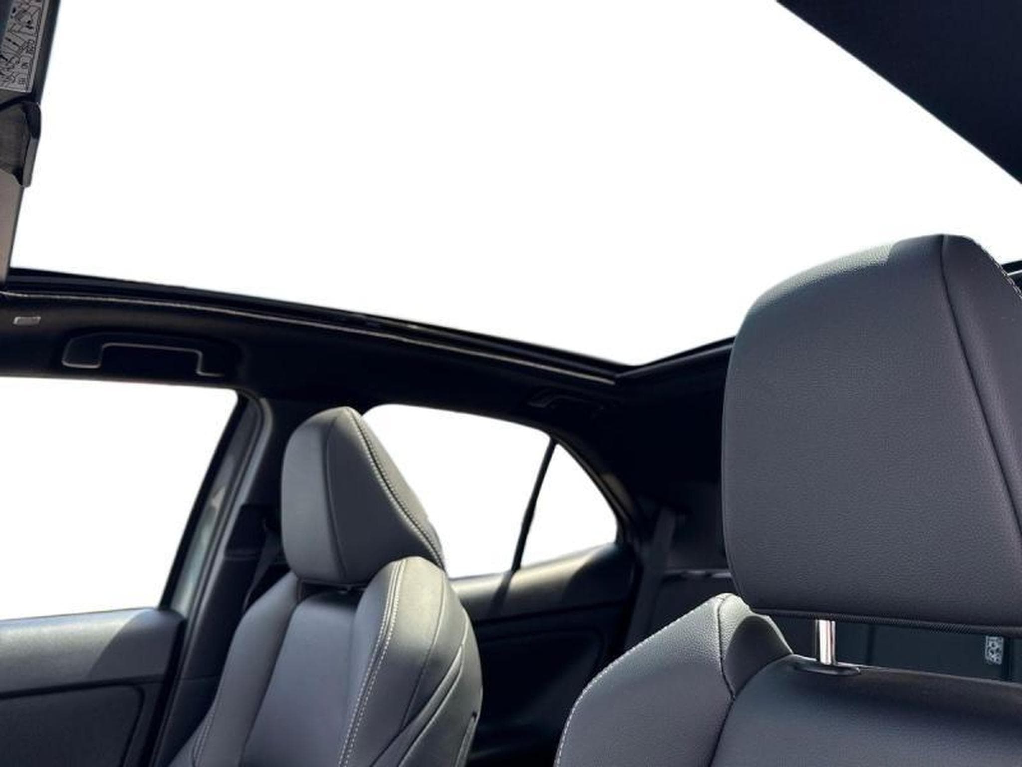 Toyota Yaris Cross (2024) - Photo 18