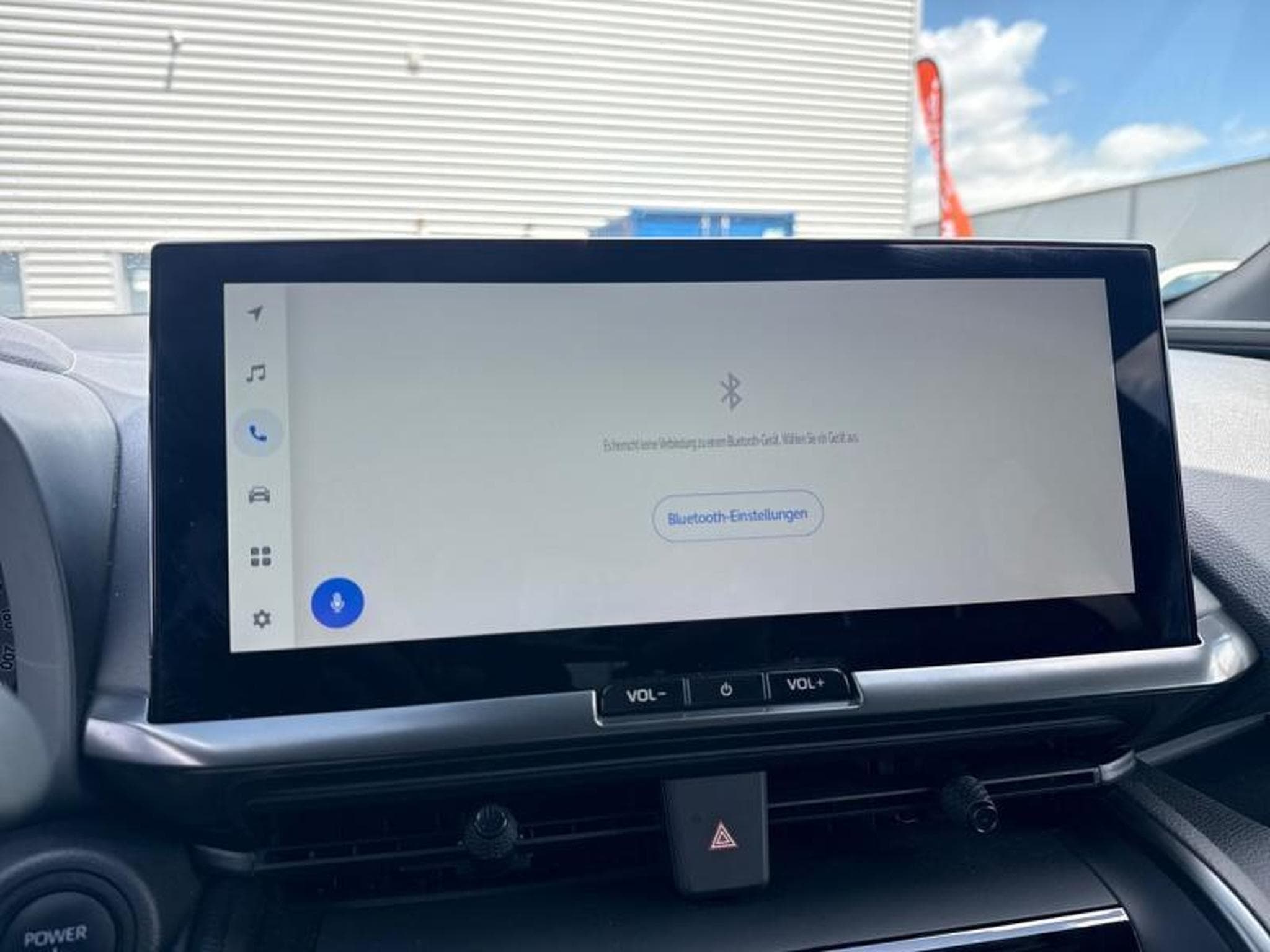 Toyota C-HR PHEV CVT Elite (2025) - Photo 14