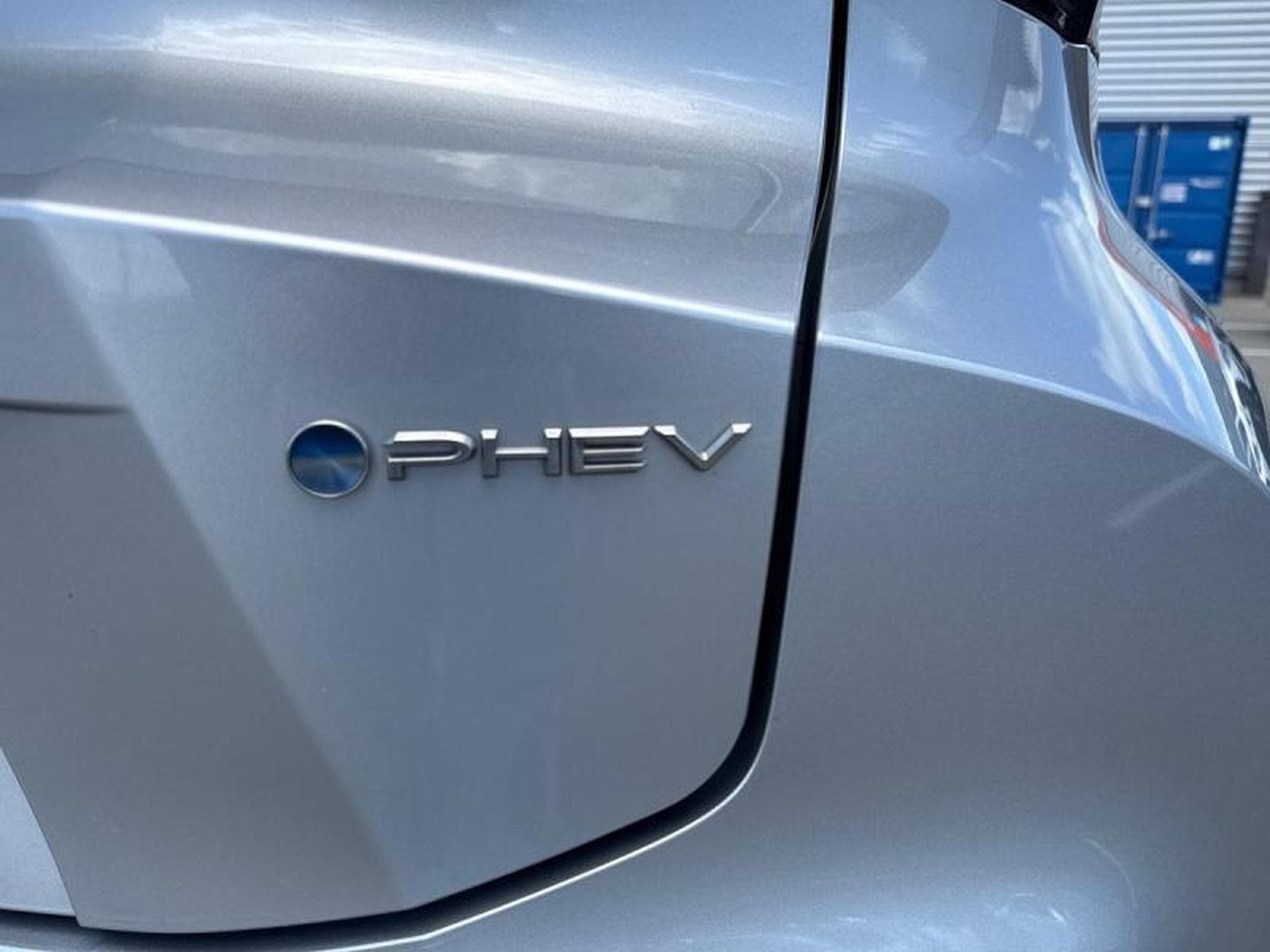 Toyota C-HR PHEV CVT Elite (2025) - Photo 30