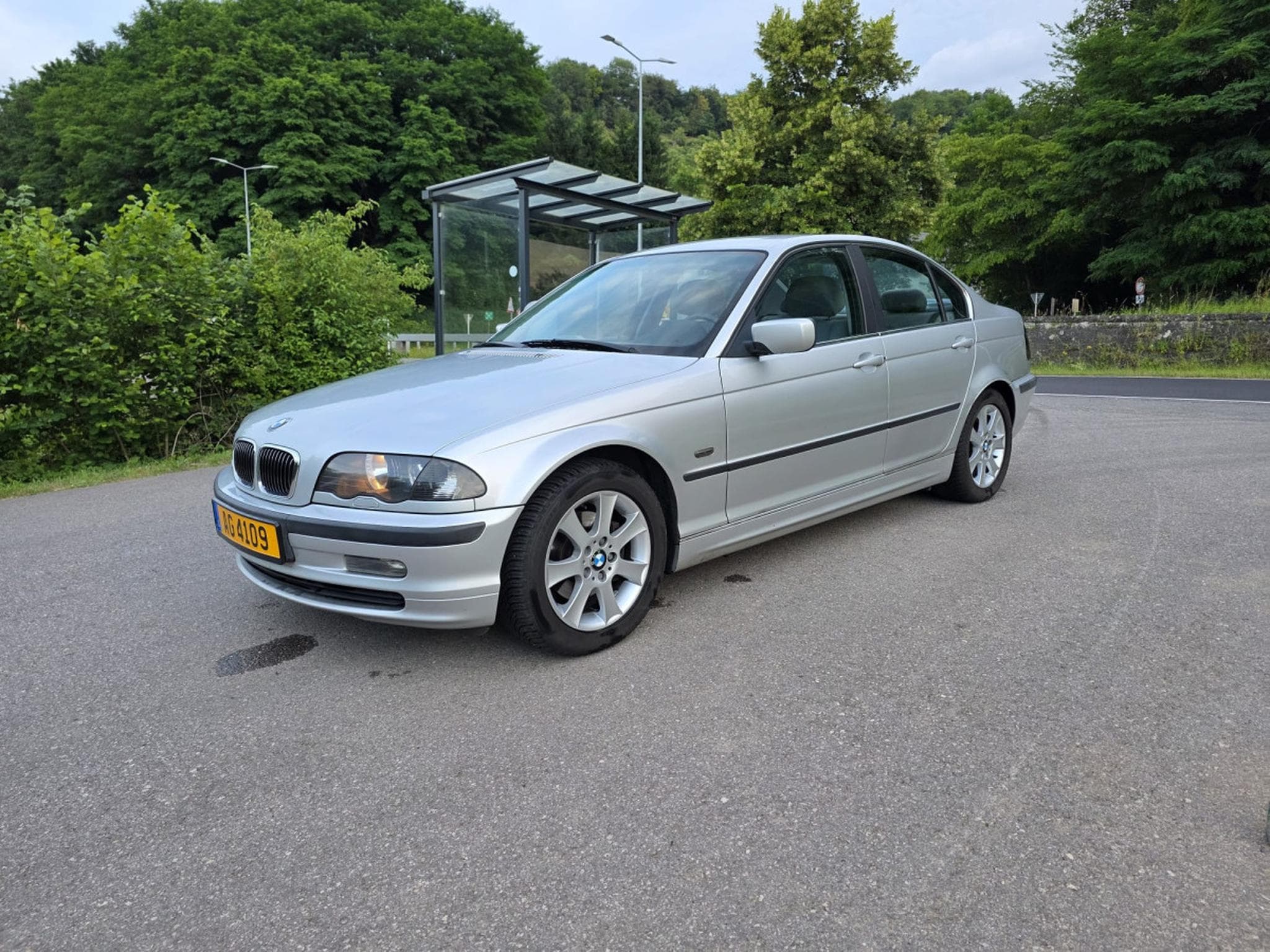 BMW 323 i Automatic (1999) - Photo 4