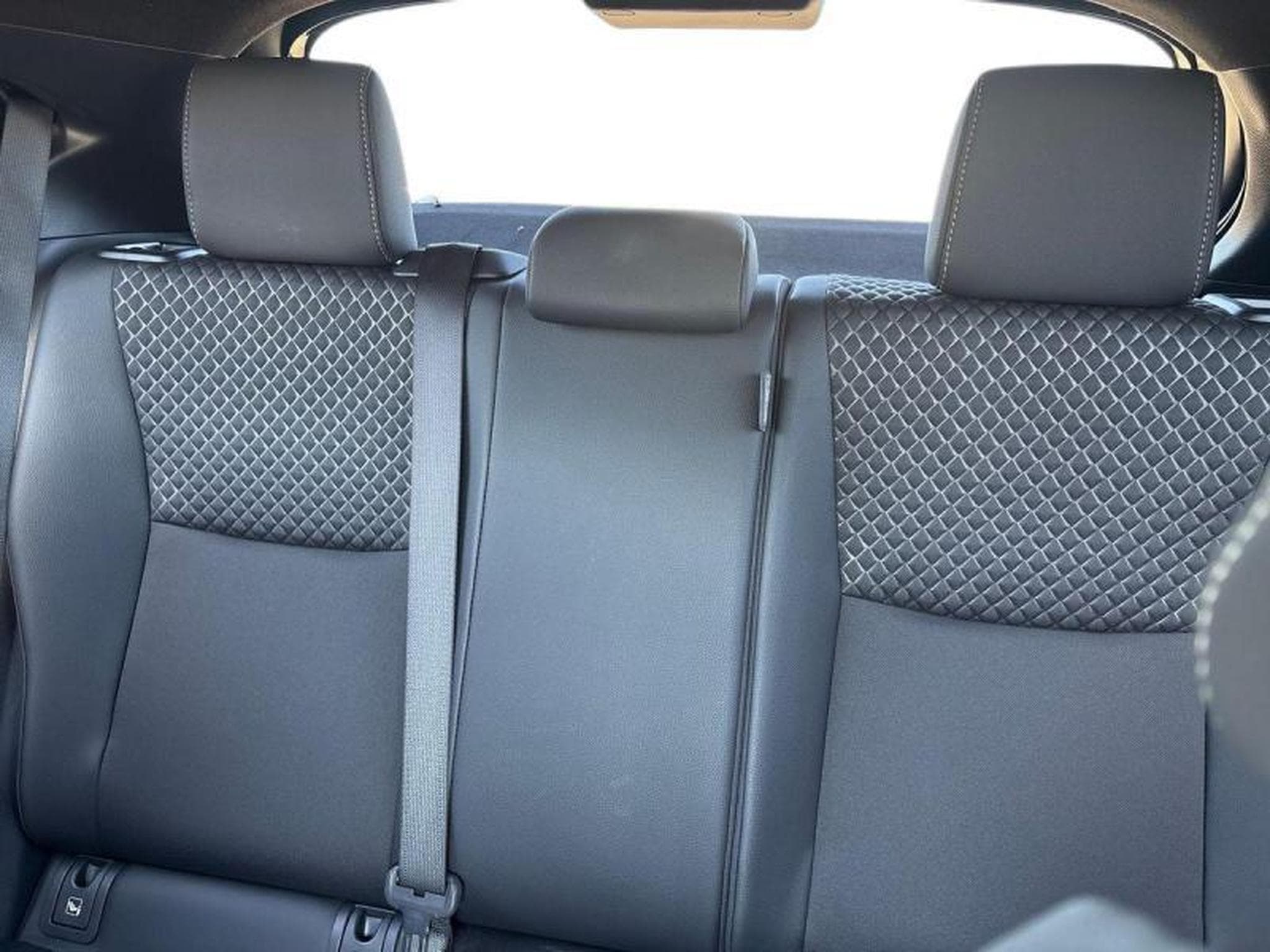 Toyota Yaris IV (2024) - Foto 11
