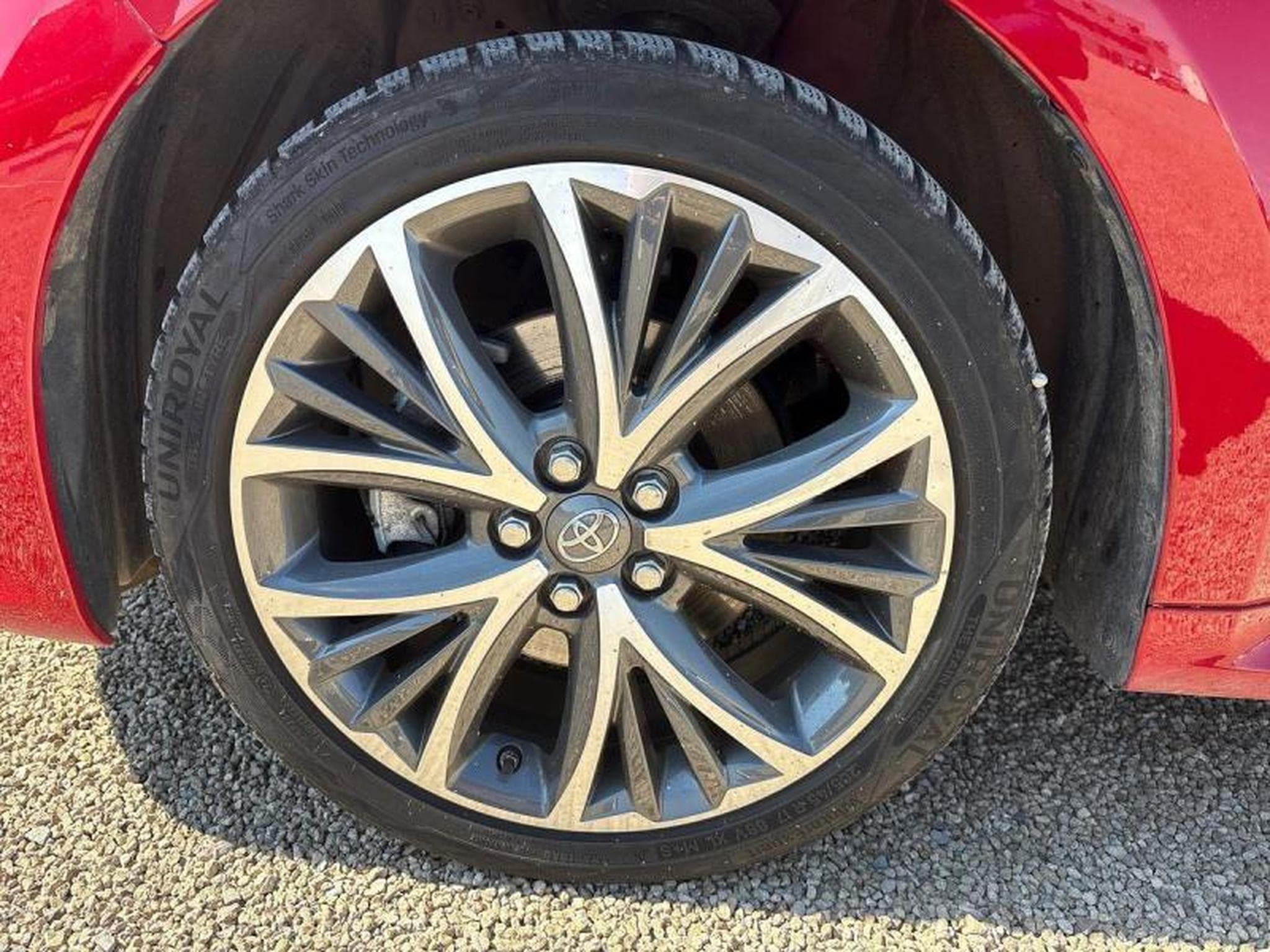 Toyota Yaris IV (2024) - Foto 19