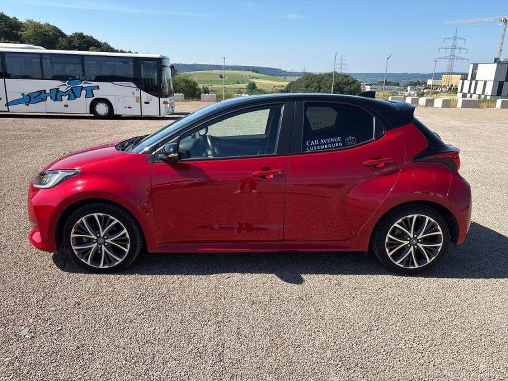 Toyota Yaris IV (2024) - Foto 24
